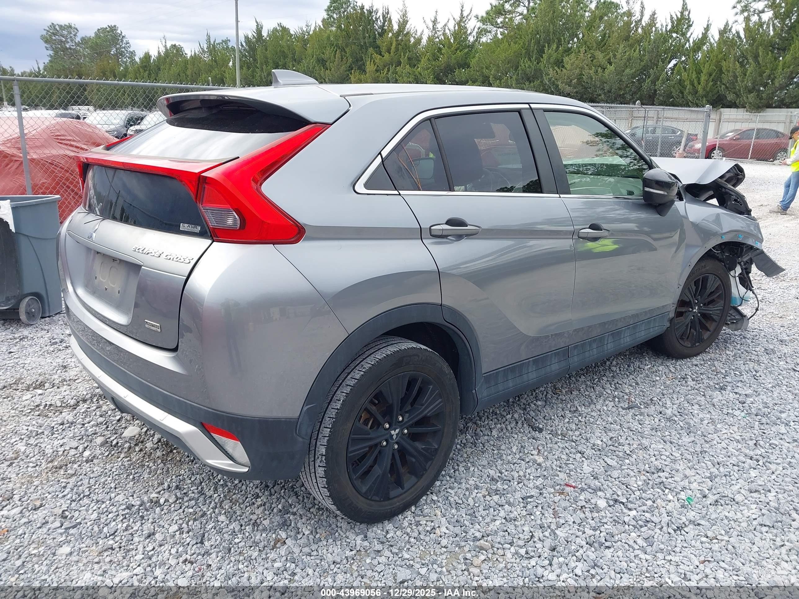 MITSUBISHI ECLIPSE image 4
