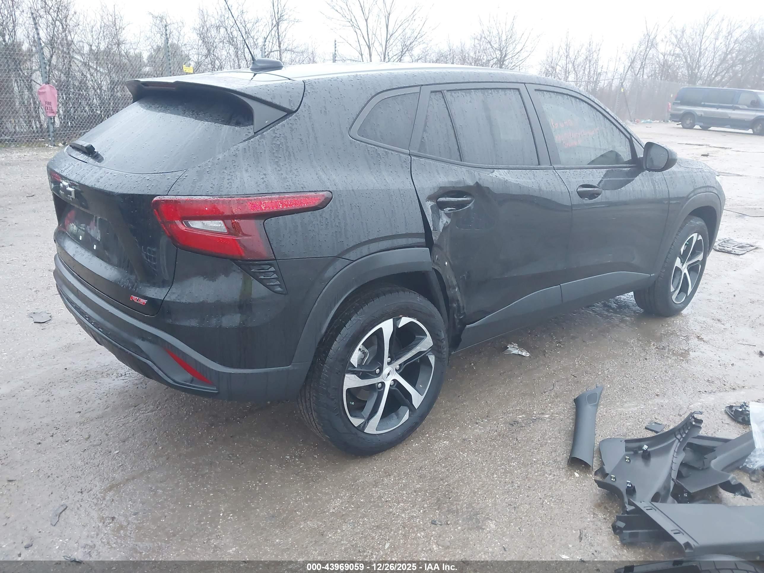 CHEVROLET TRAX image 4