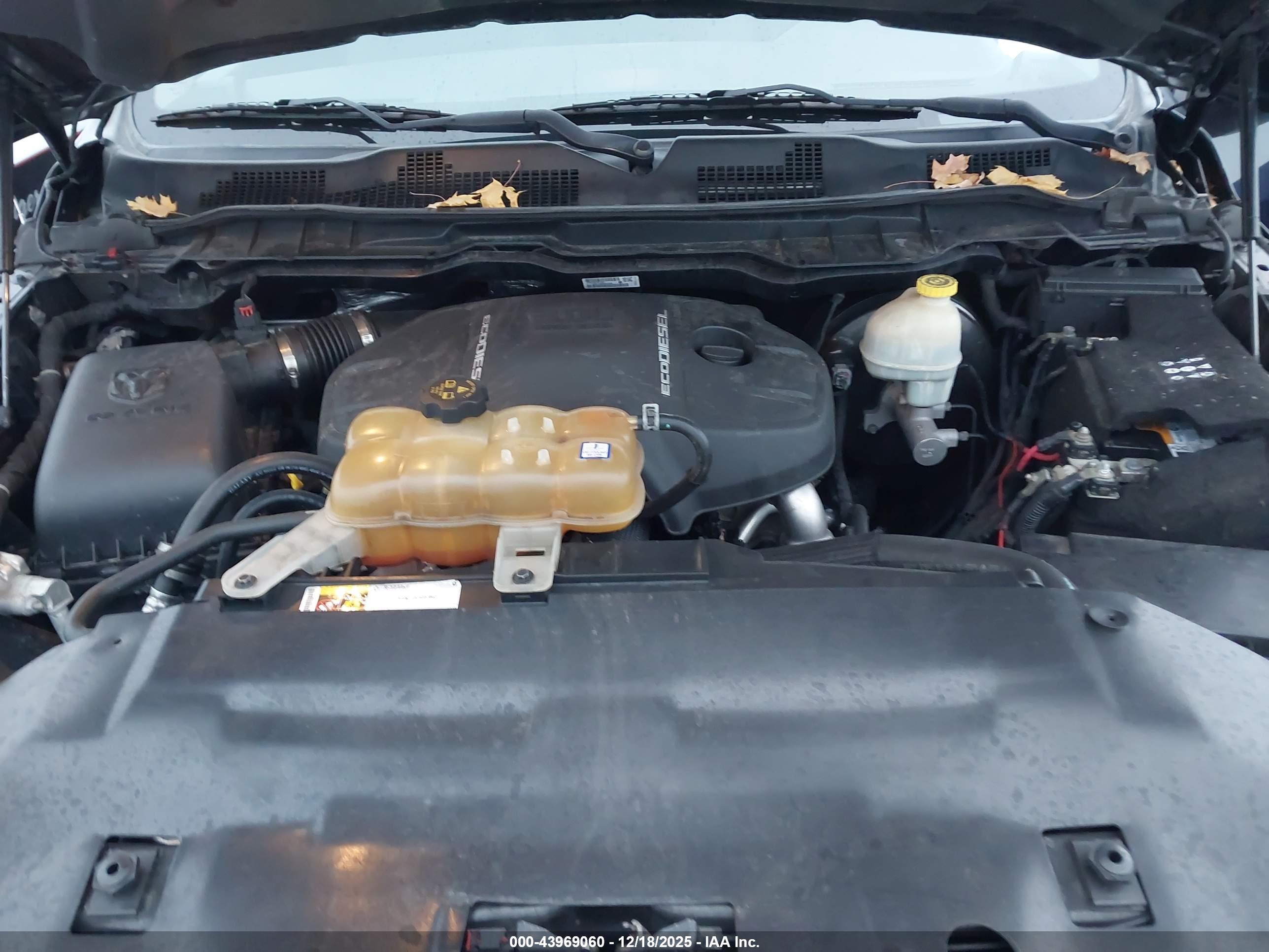RAM 1500 image 10