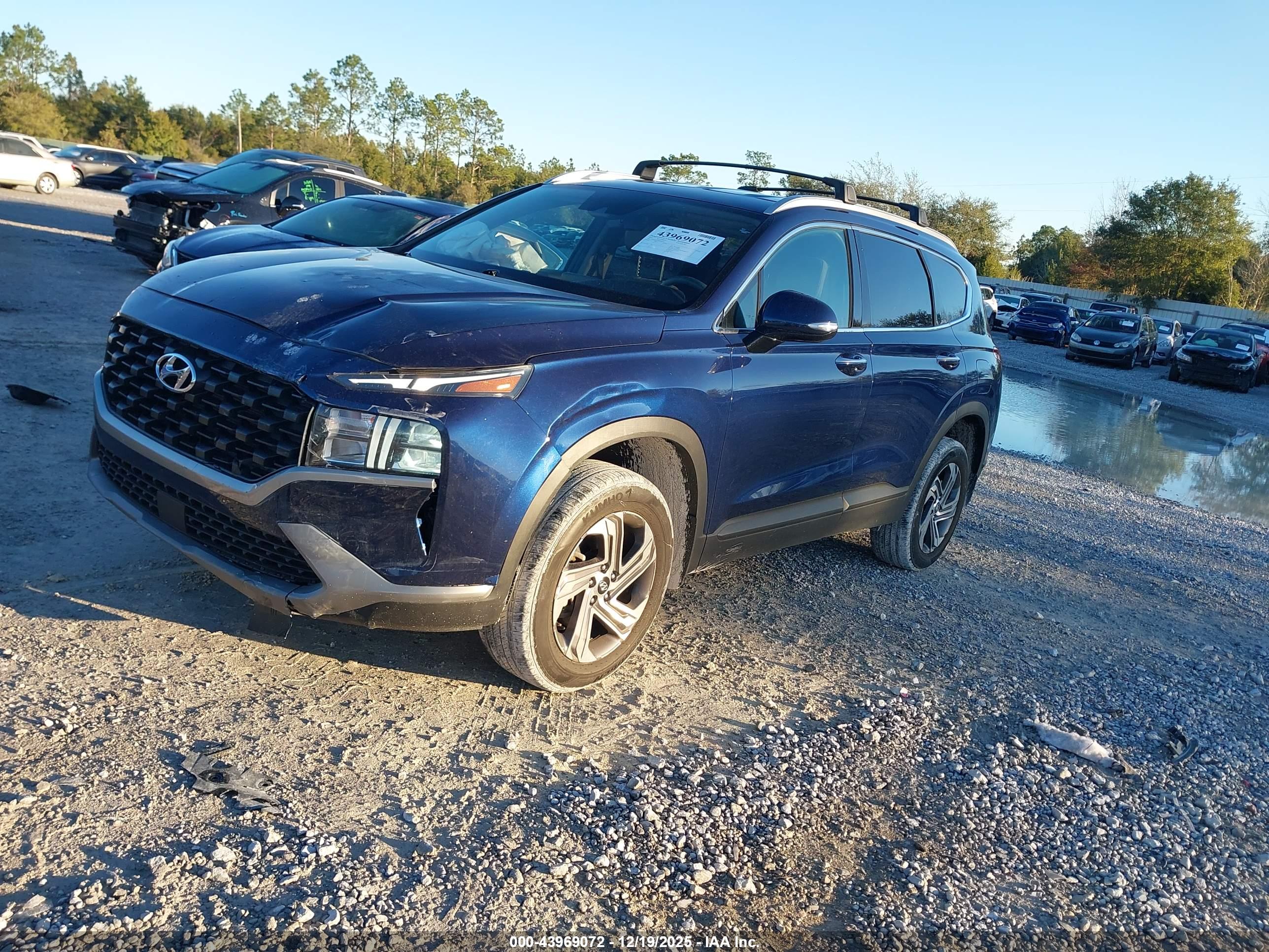 HYUNDAI SANTA image 2
