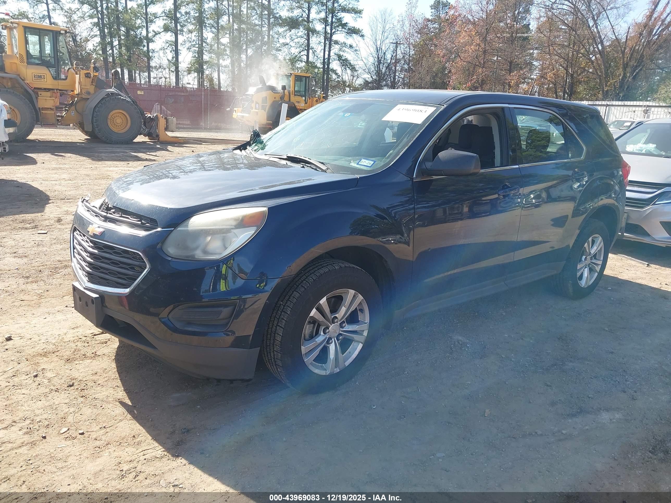 CHEVROLET EQUINOX image 2