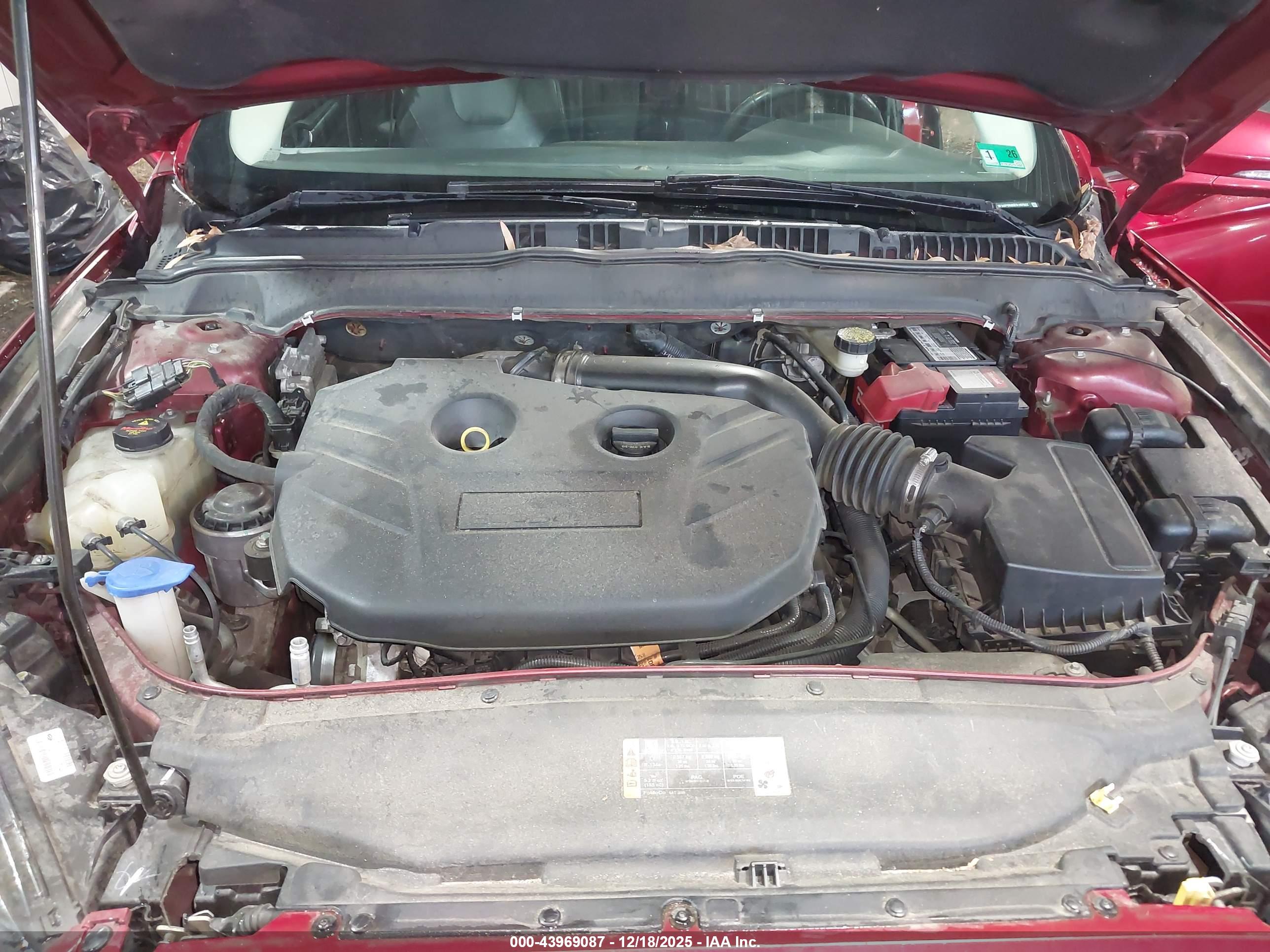 FORD FUSION image 10