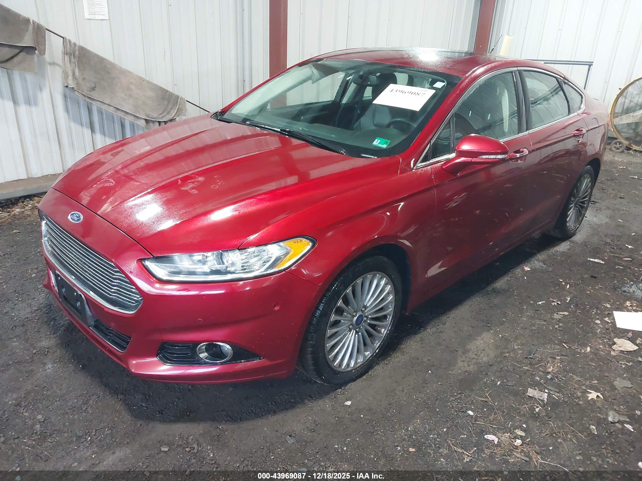 FORD FUSION image 2