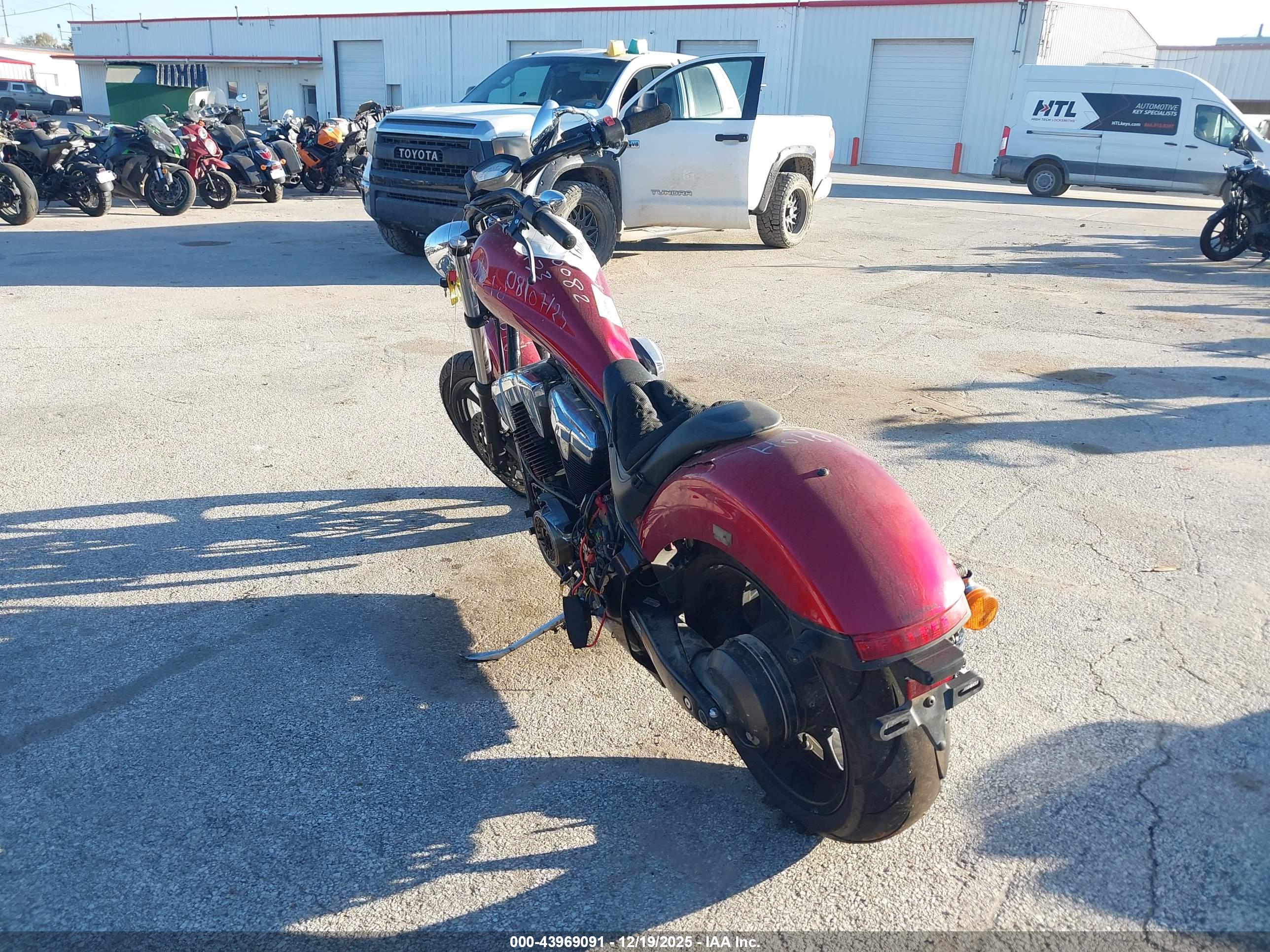 HONDA VT1300 image 3