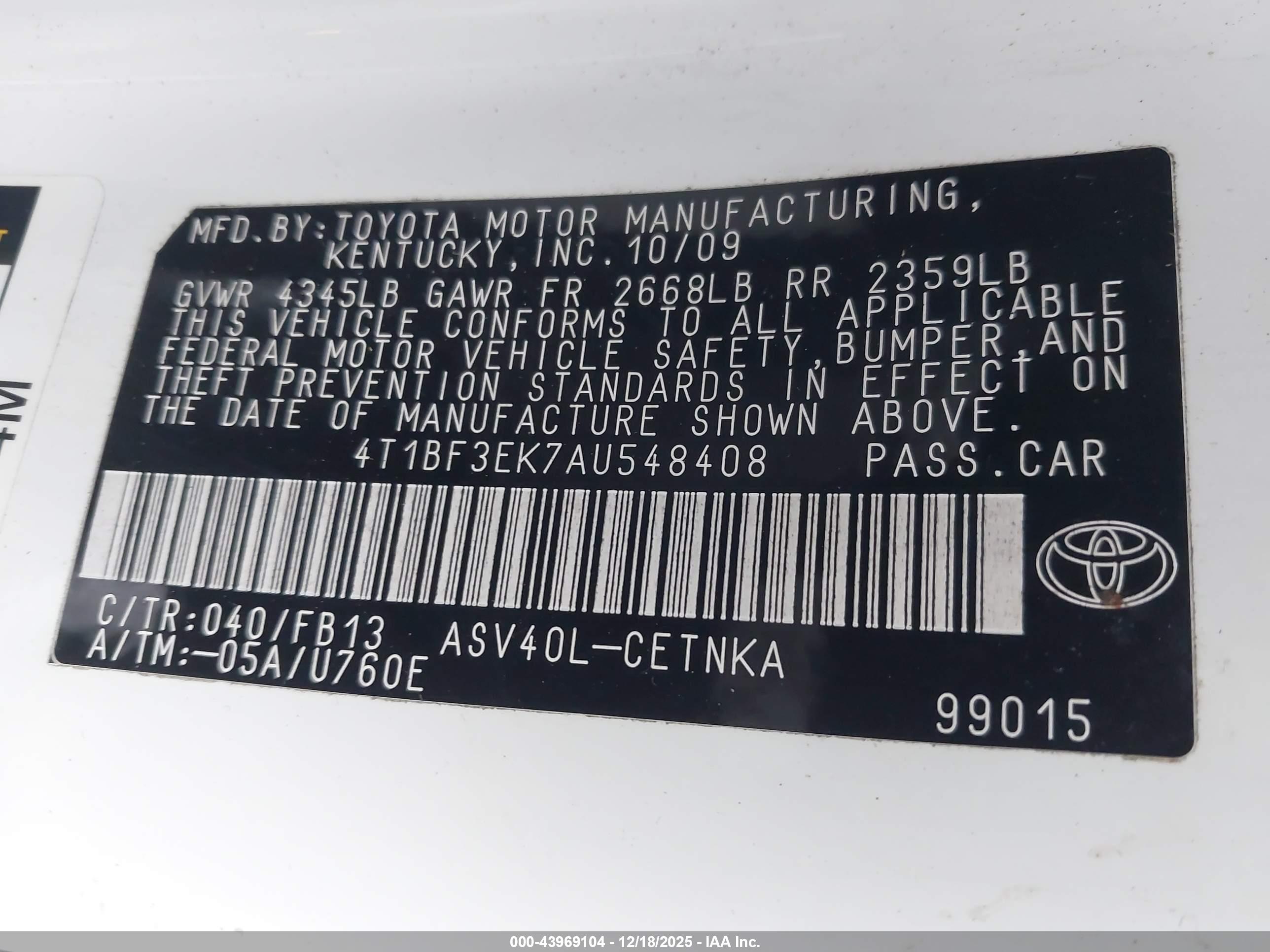TOYOTA CAMRY image 9