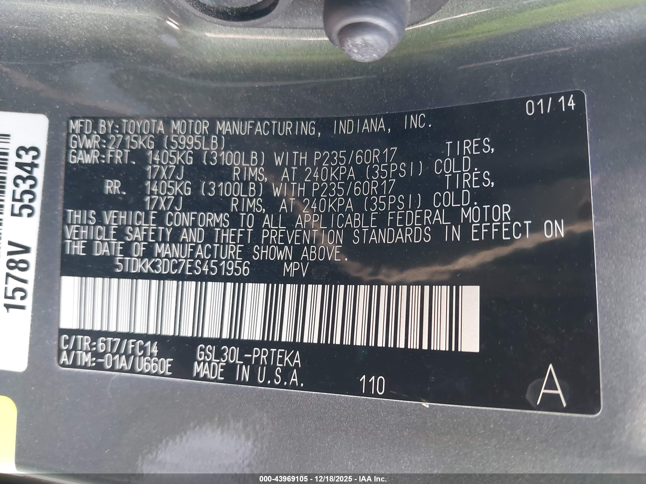TOYOTA SIENNA image 9