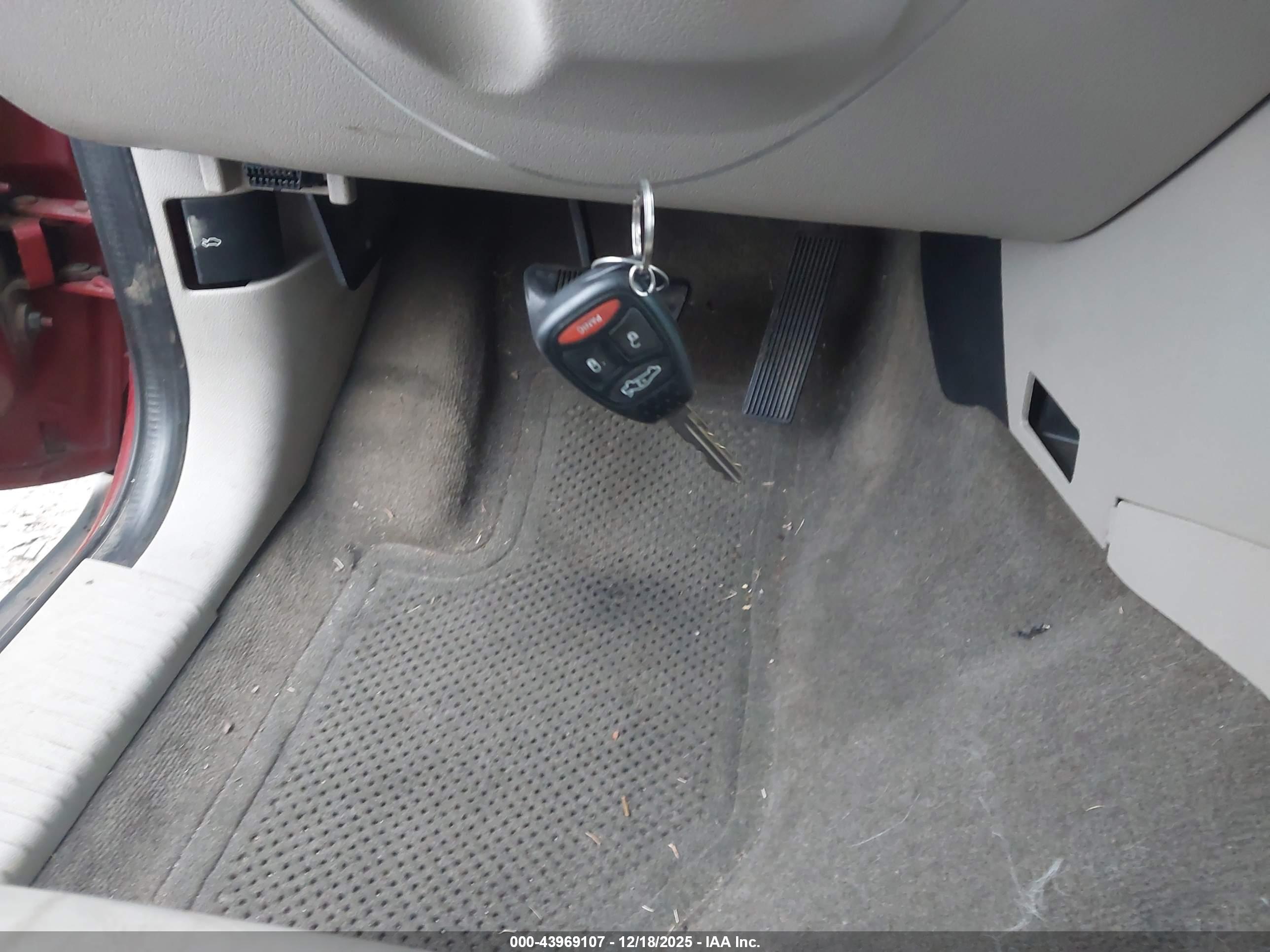 JEEP GRAND image 11