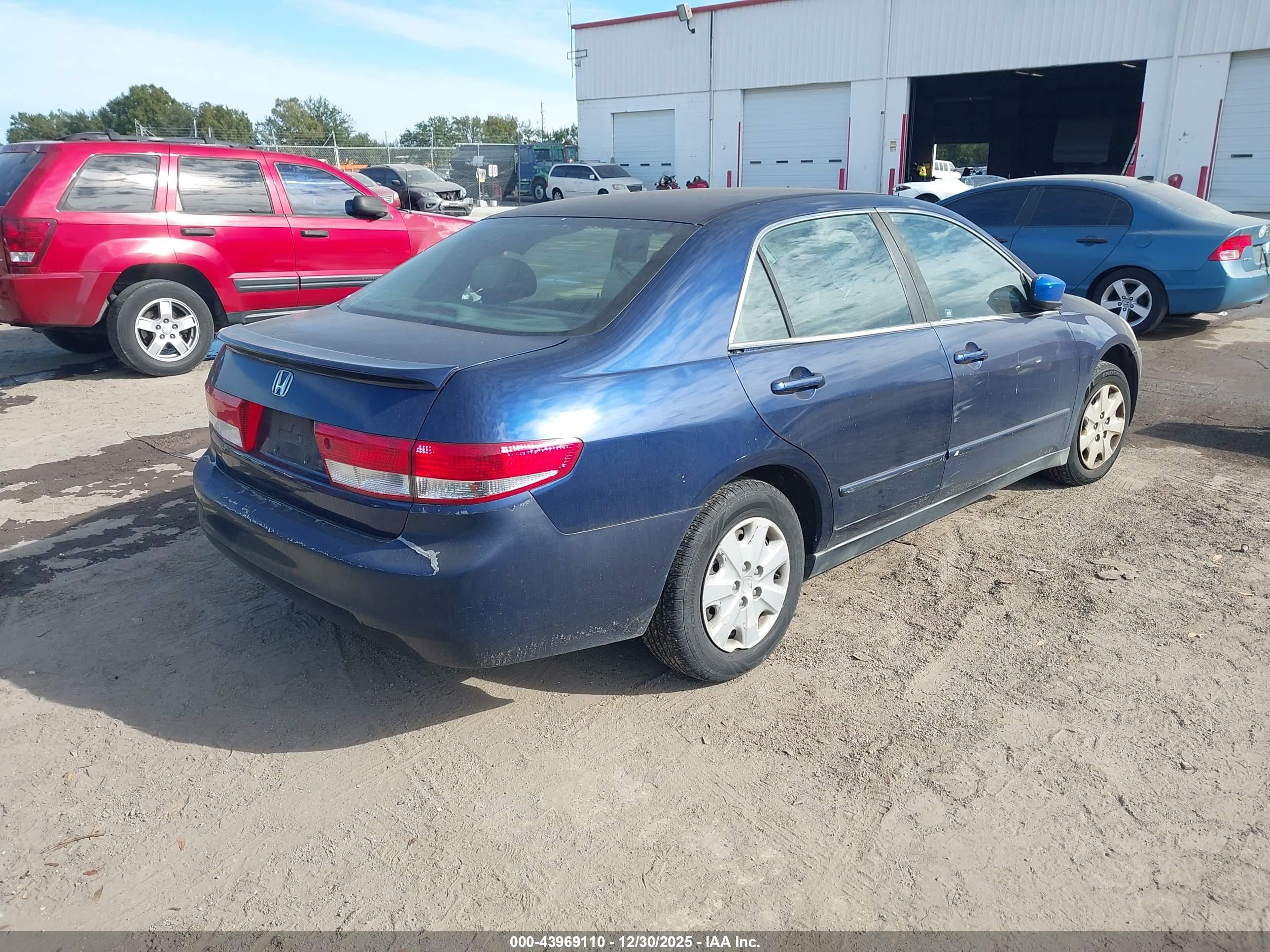 HONDA ACCORD image 4
