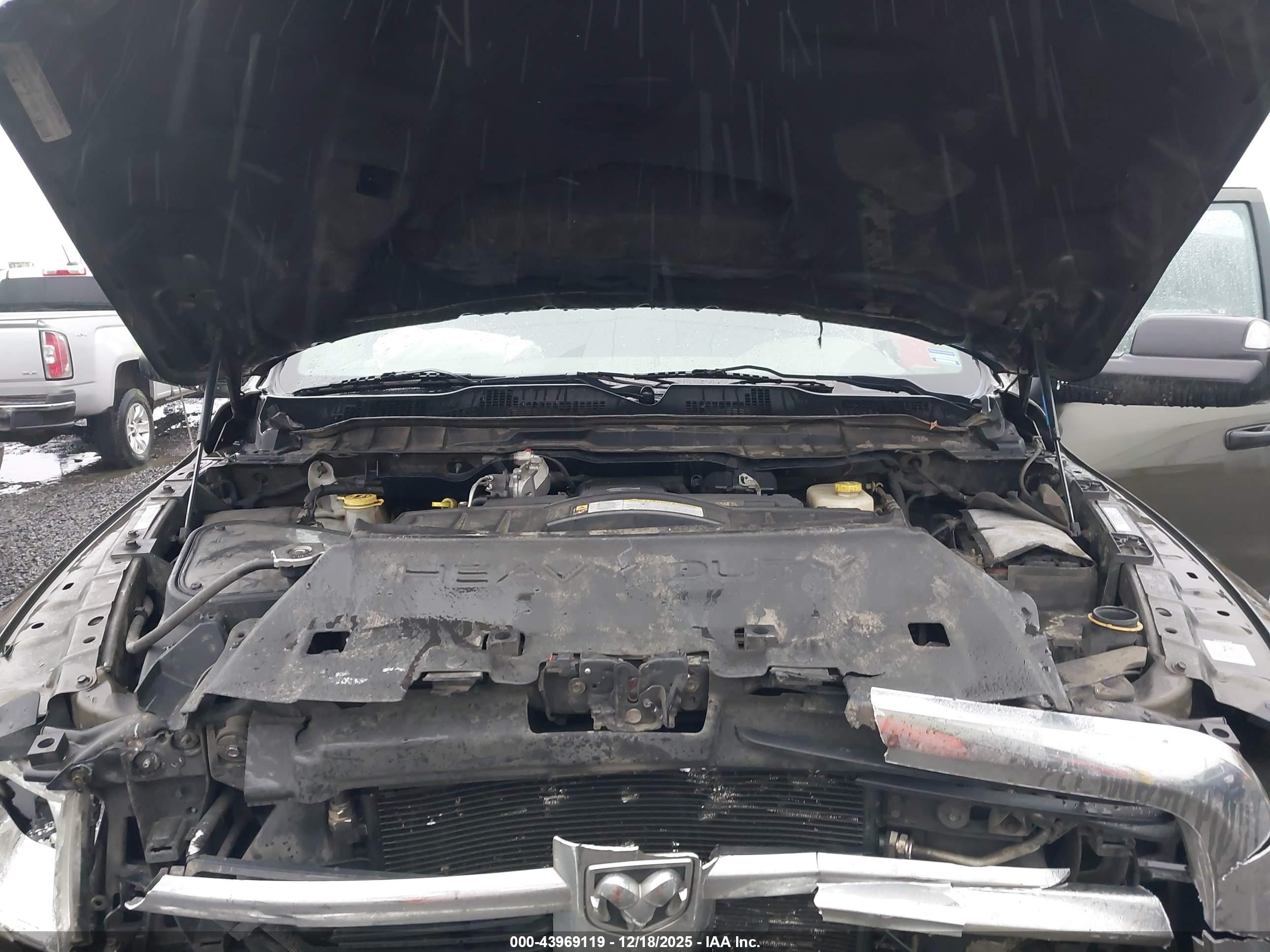 RAM 3500 image 10