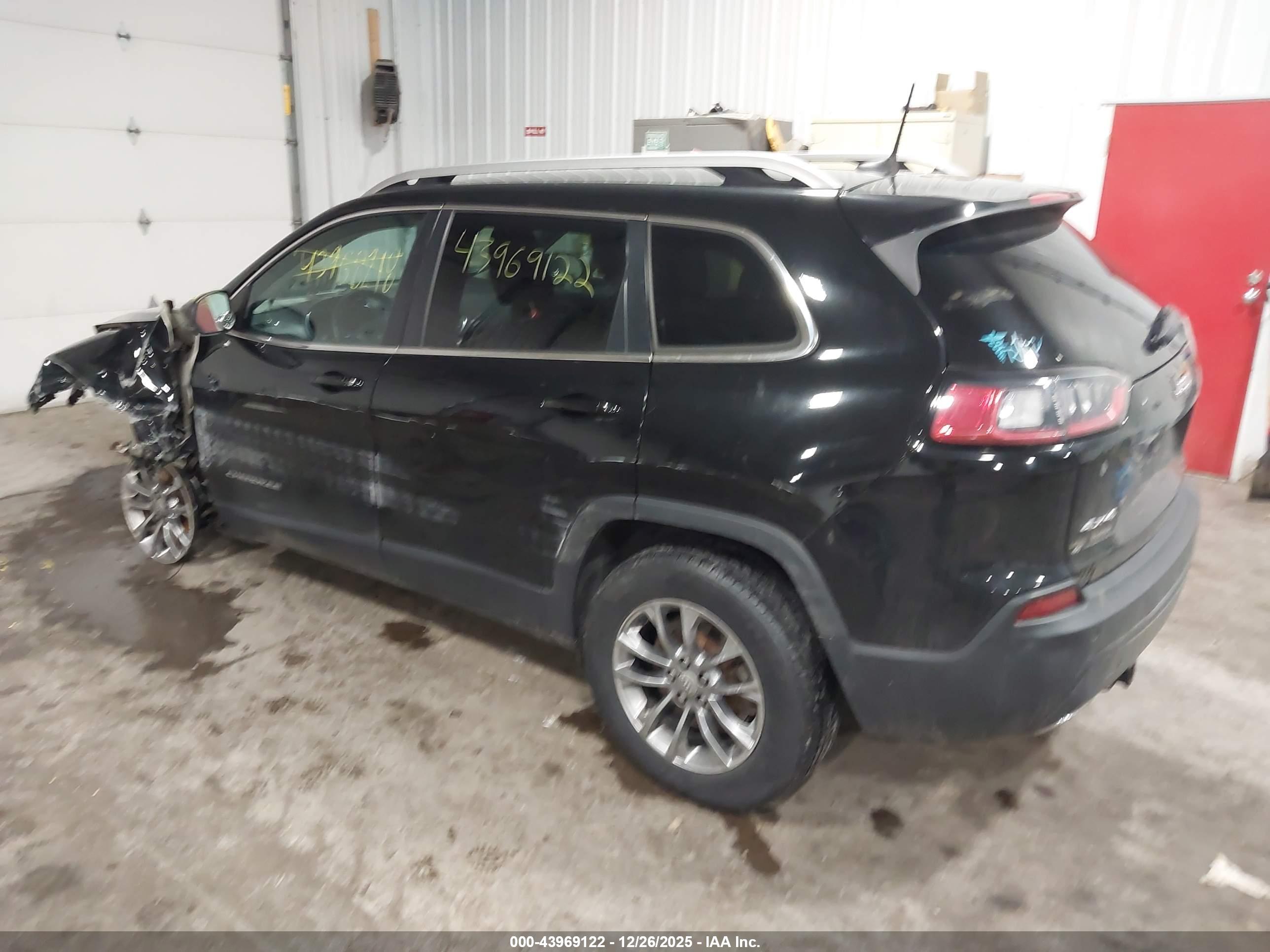 JEEP CHEROKEE image 3
