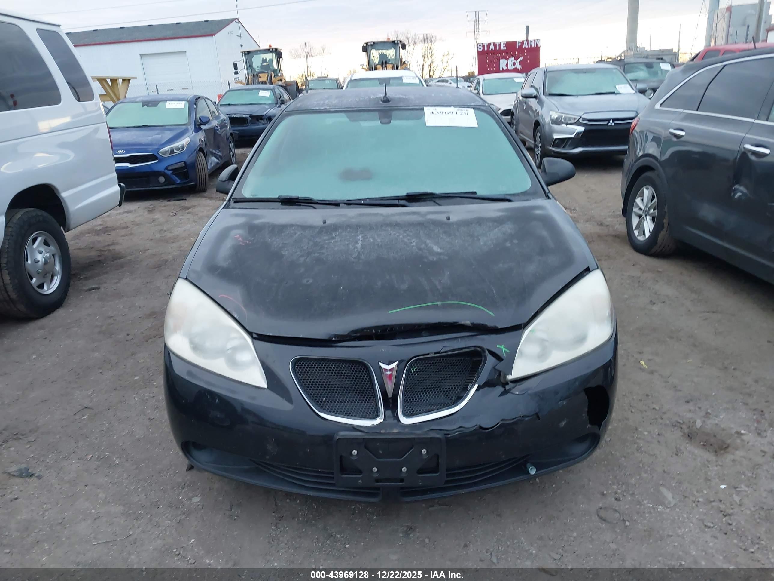 PONTIAC G6 image 6
