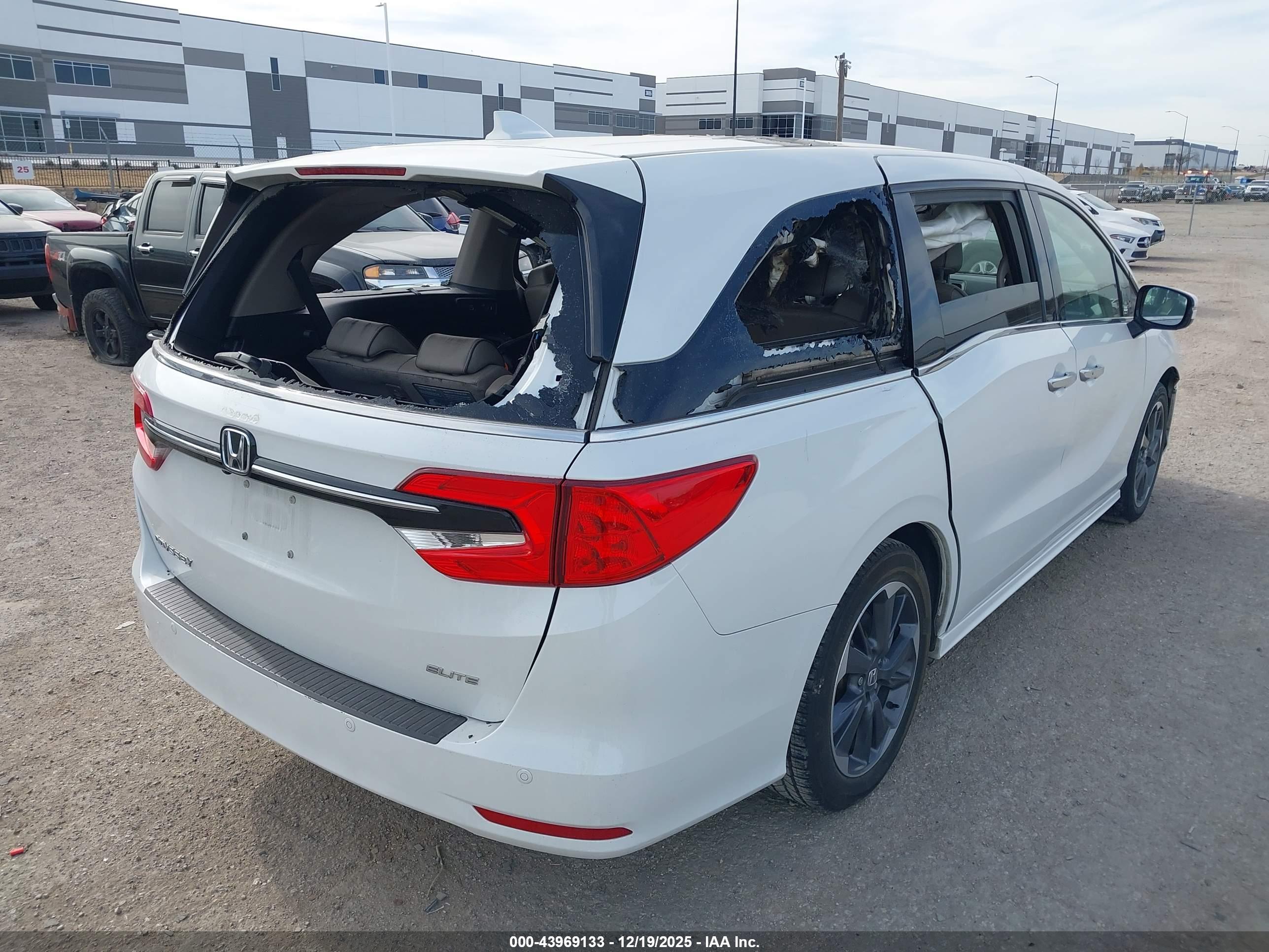 HONDA ODYSSEY image 4