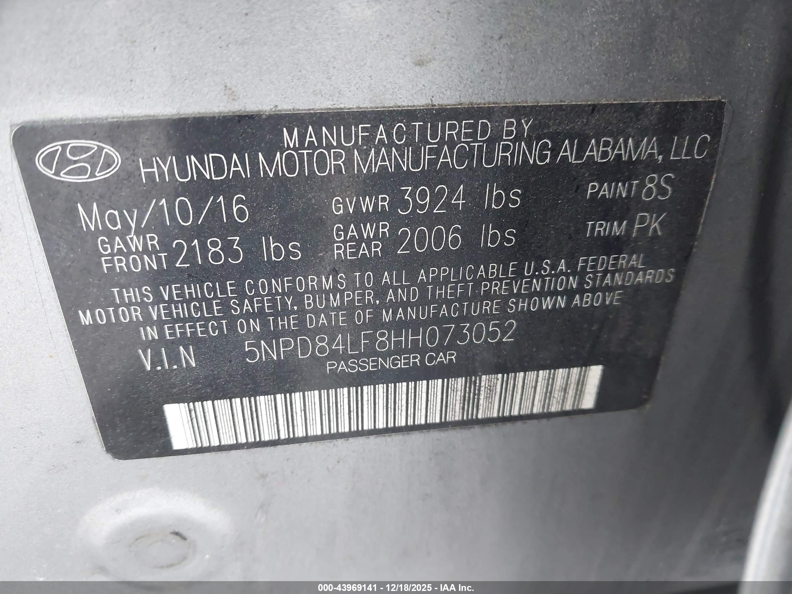 HYUNDAI ELANTRA image 9