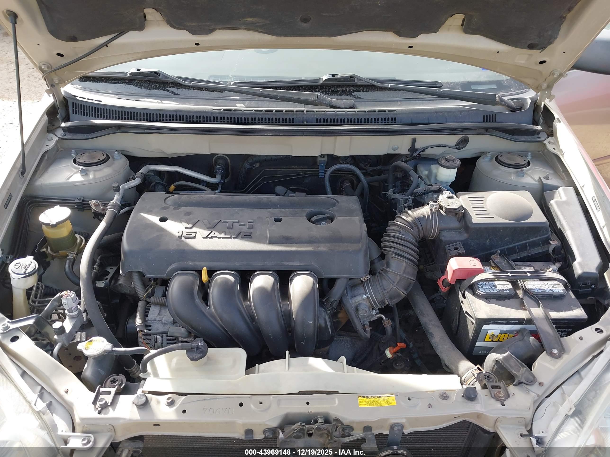 TOYOTA COROLLA image 10