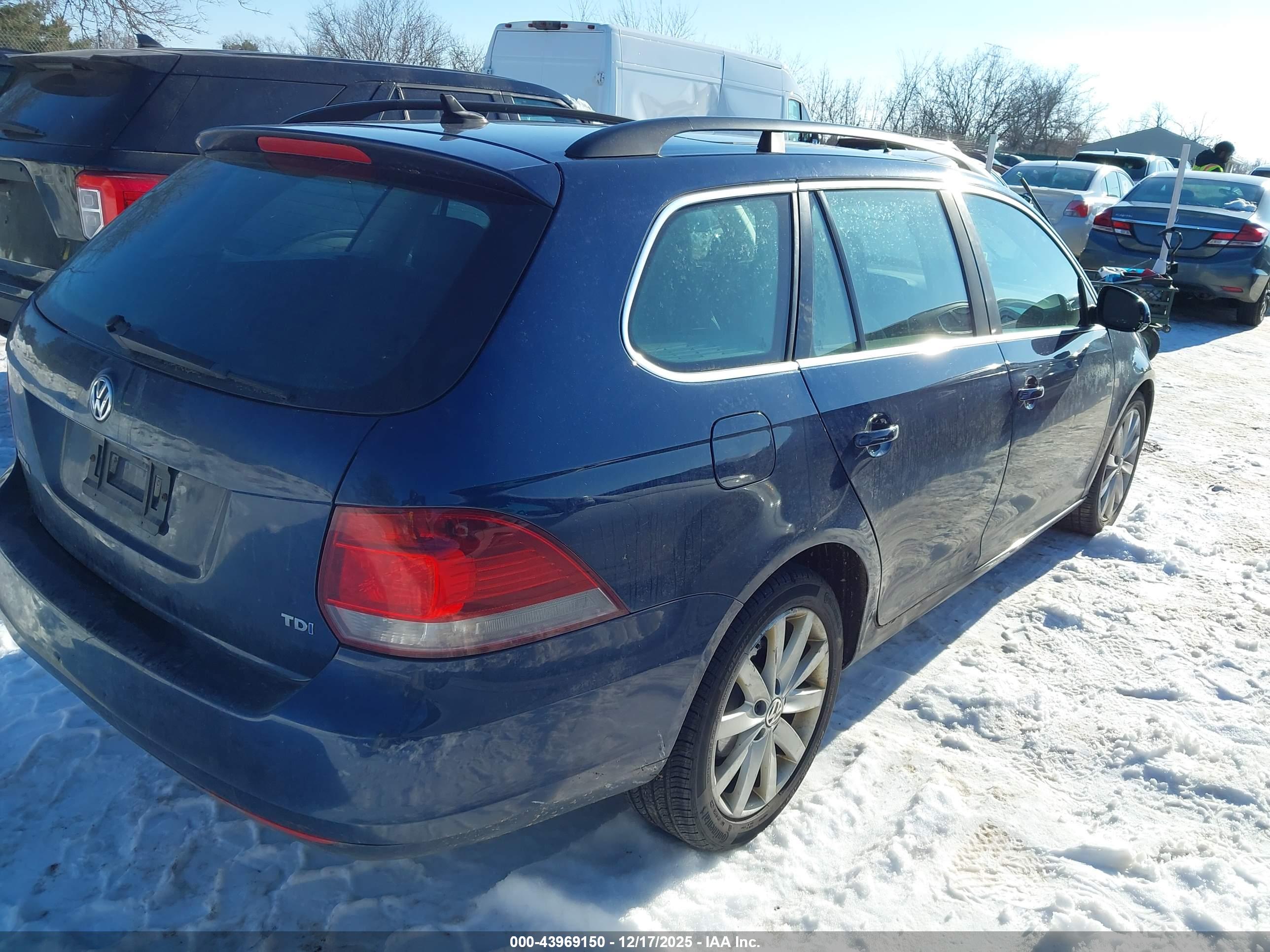 VOLKSWAGEN JETTA image 4