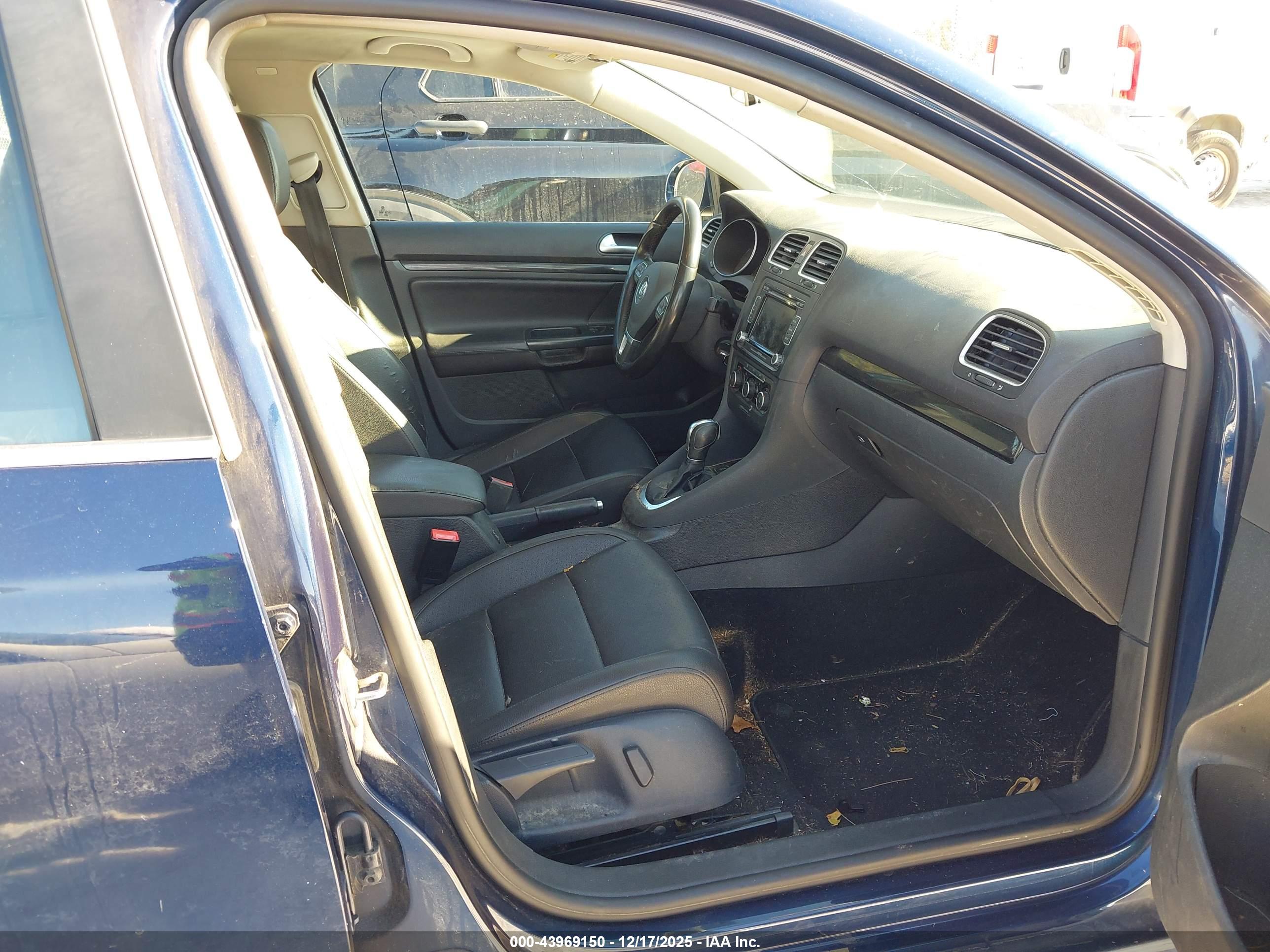 VOLKSWAGEN JETTA image 5