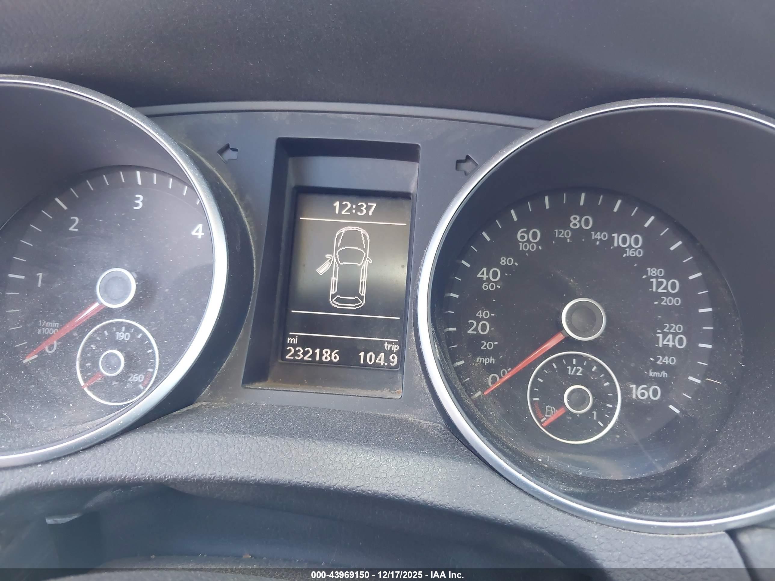 VOLKSWAGEN JETTA image 7