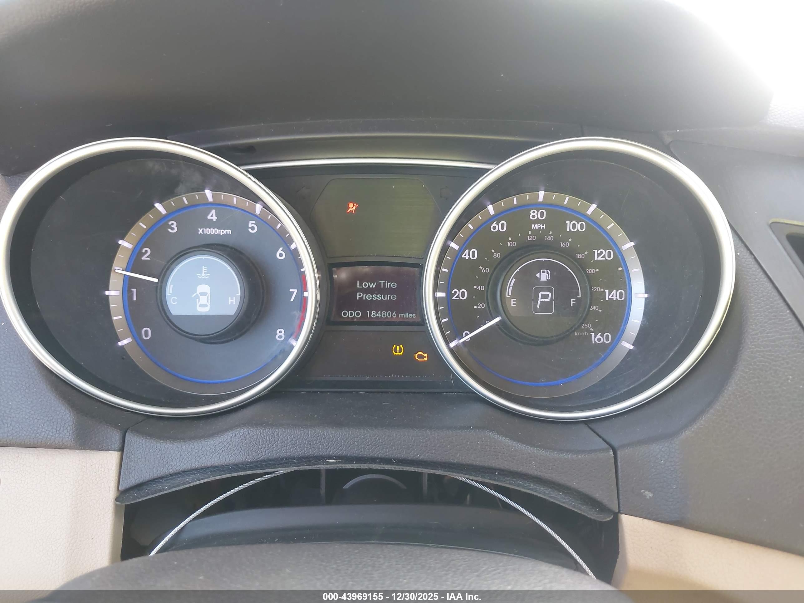 HYUNDAI SONATA image 7