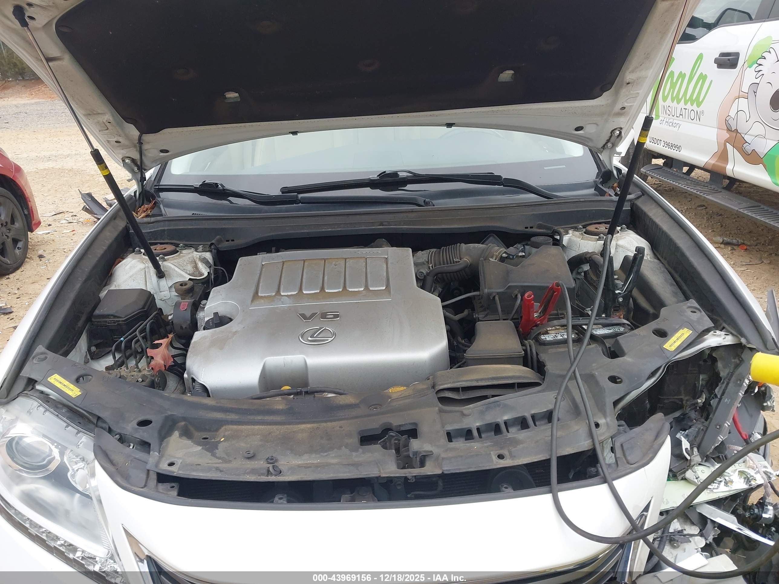 LEXUS ES image 10