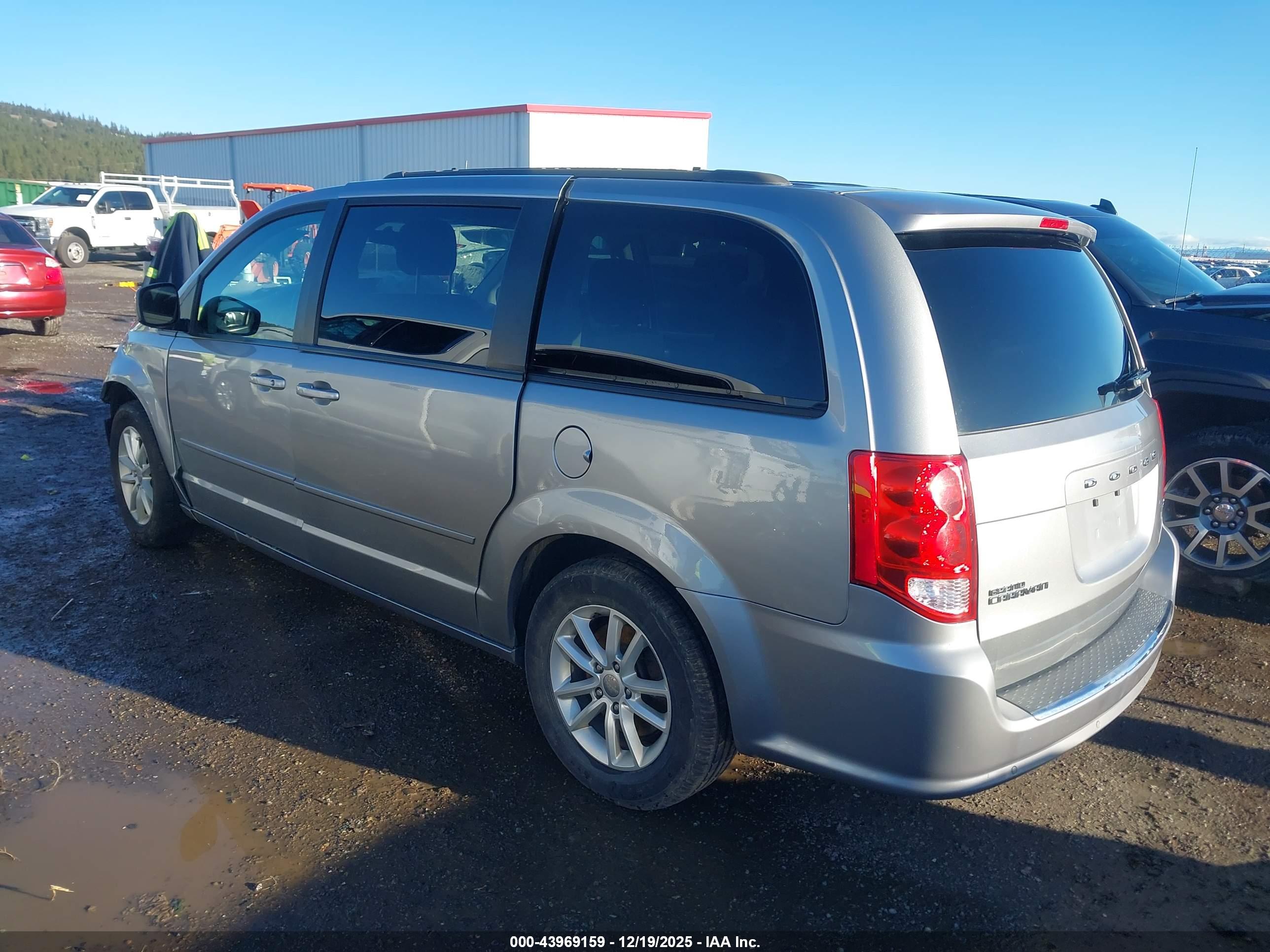 DODGE GRAND image 3