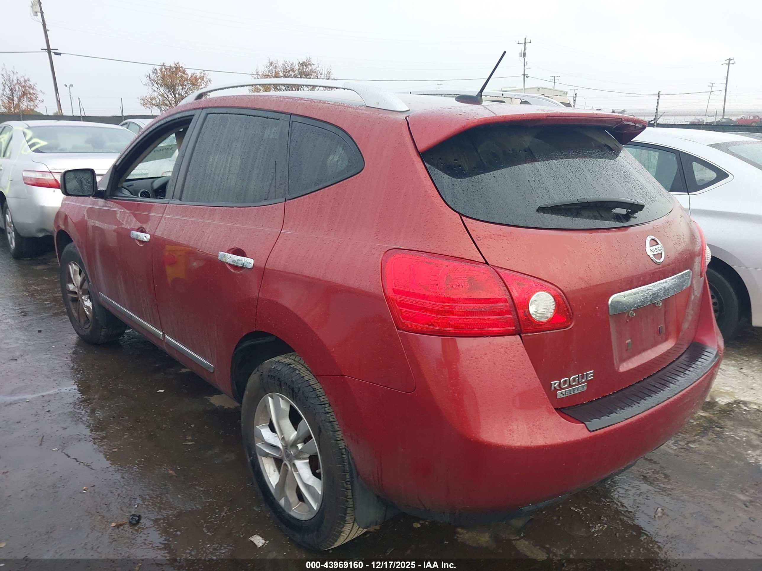 NISSAN ROGUE image 3