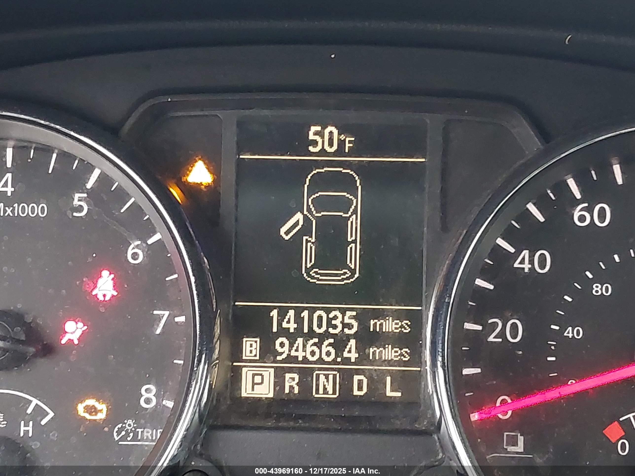 NISSAN ROGUE image 7