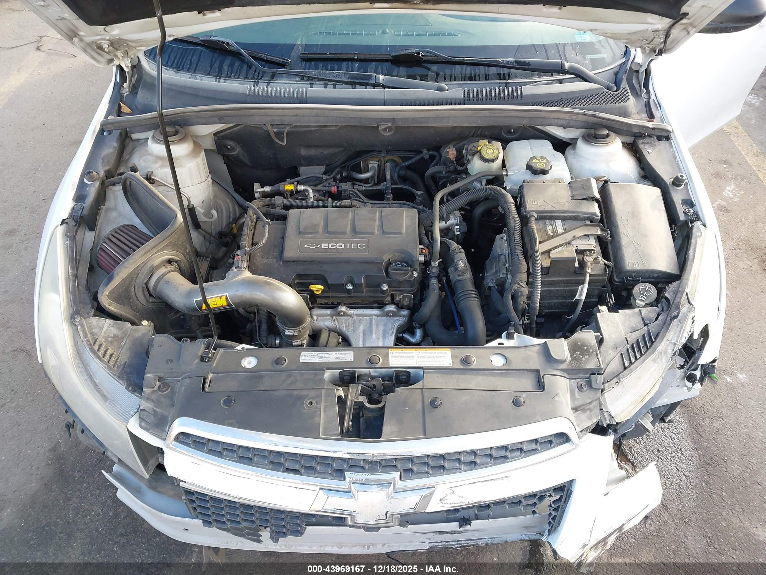 CHEVROLET CRUZE image 10
