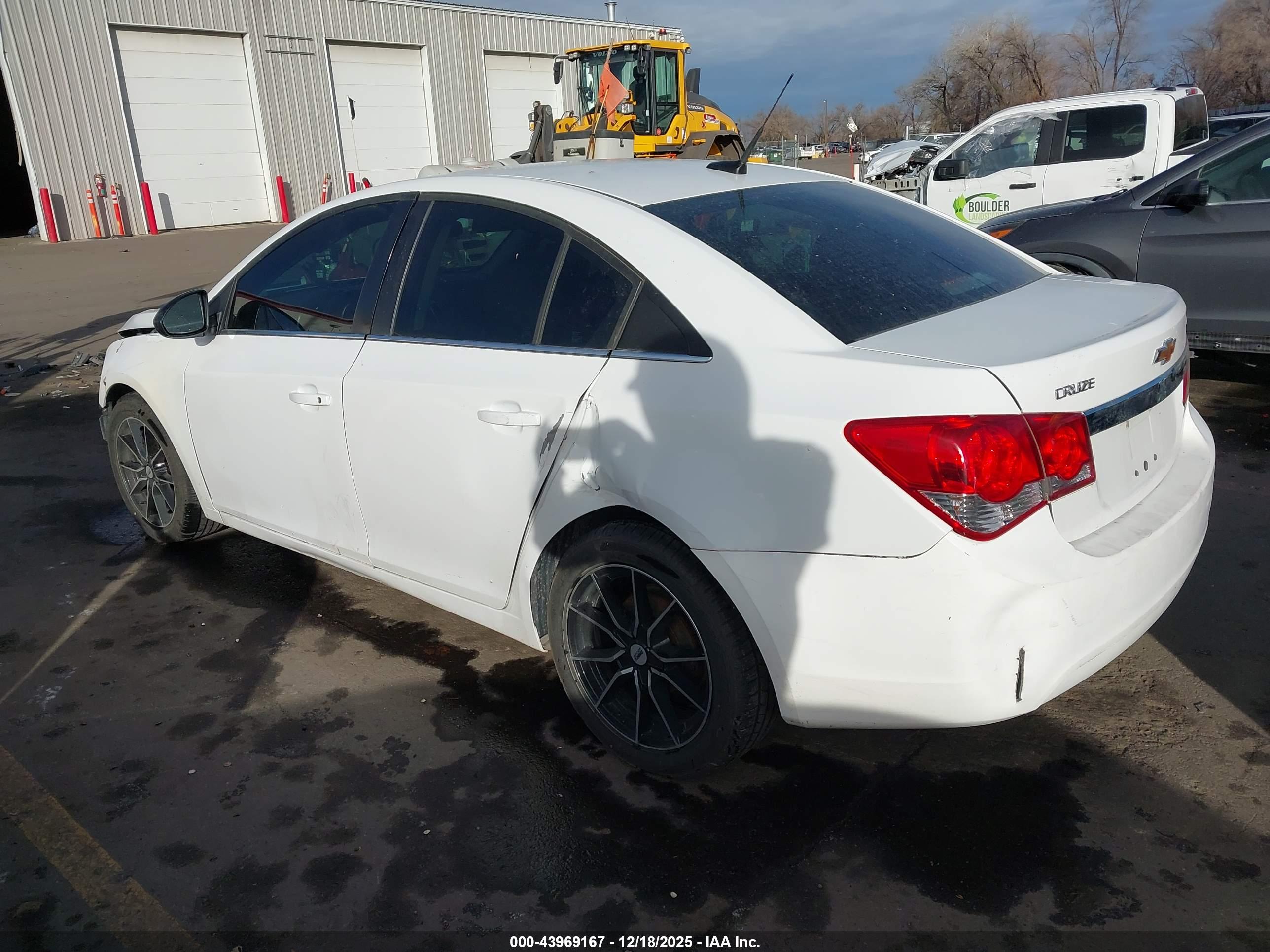CHEVROLET CRUZE image 3