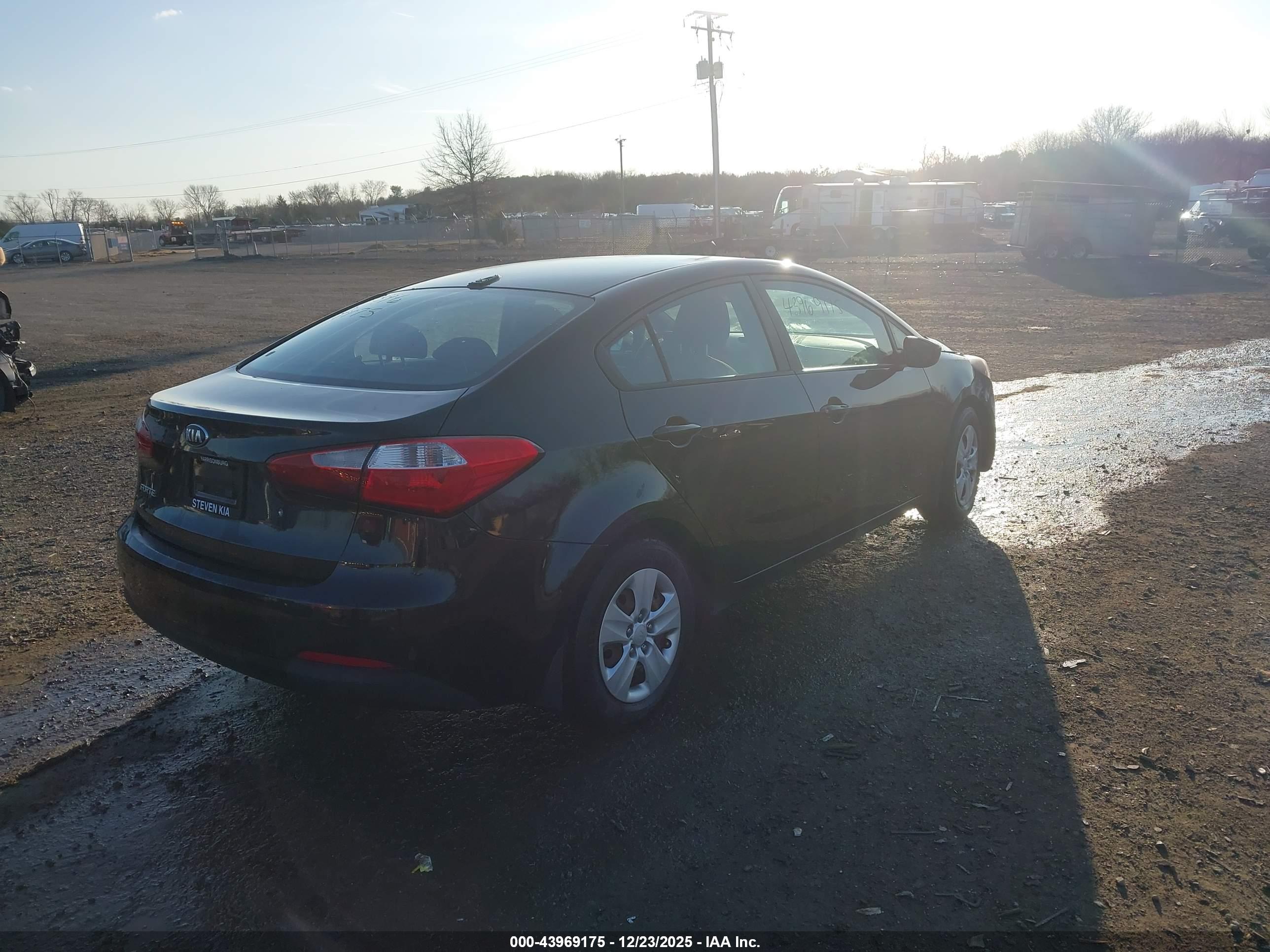 KIA FORTE image 4