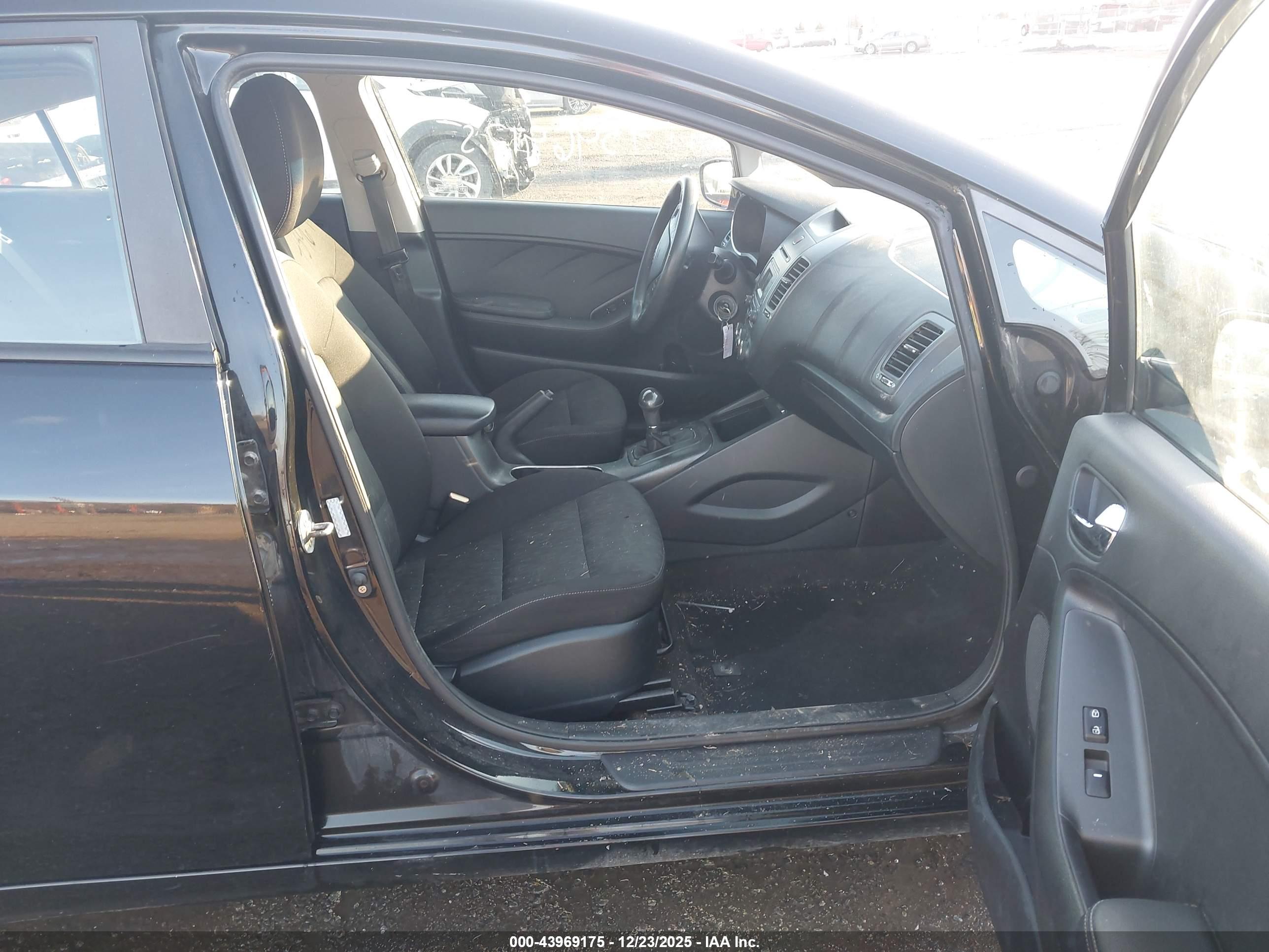 KIA FORTE image 5