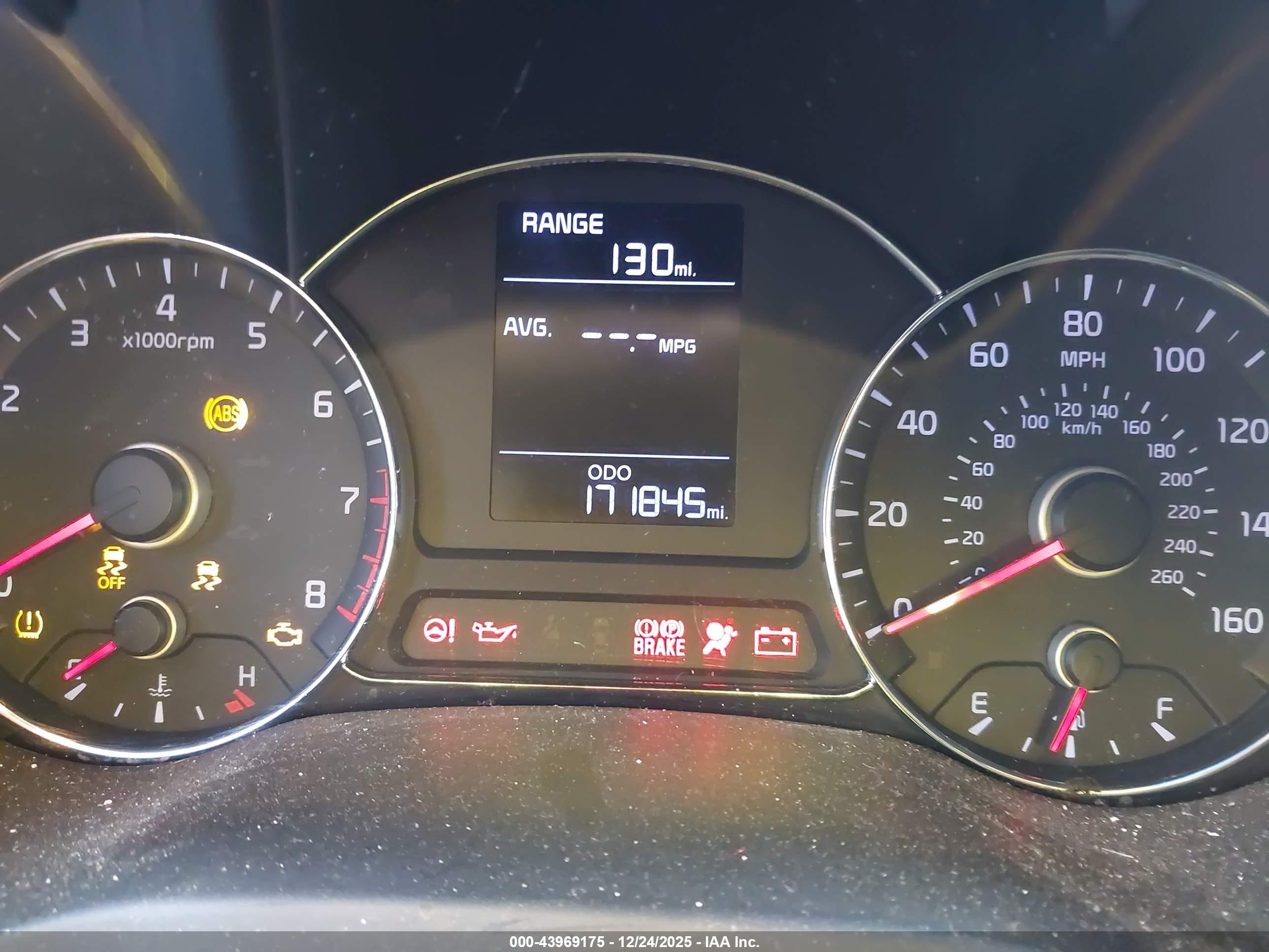 KIA FORTE image 7