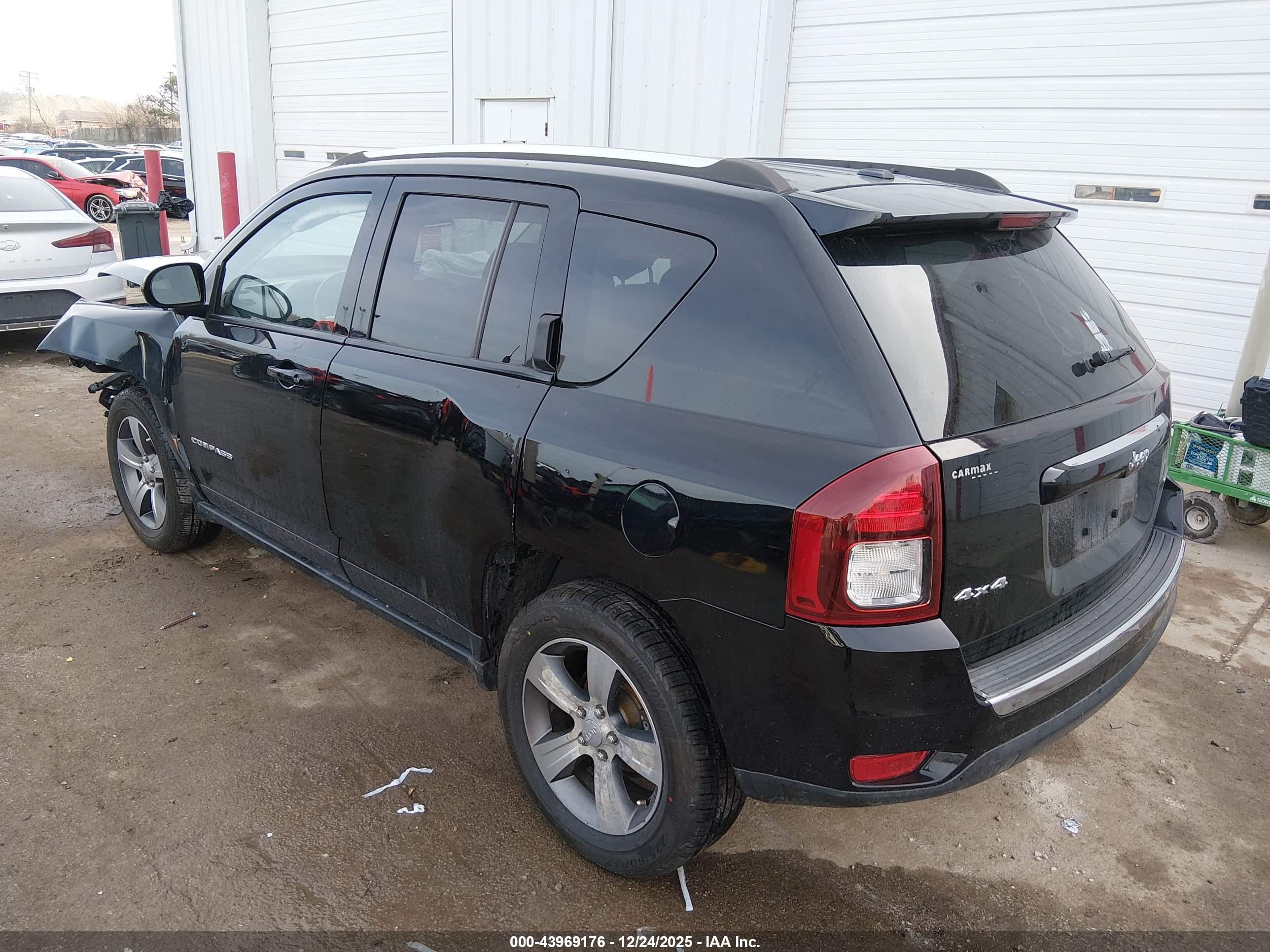 JEEP COMPASS image 3