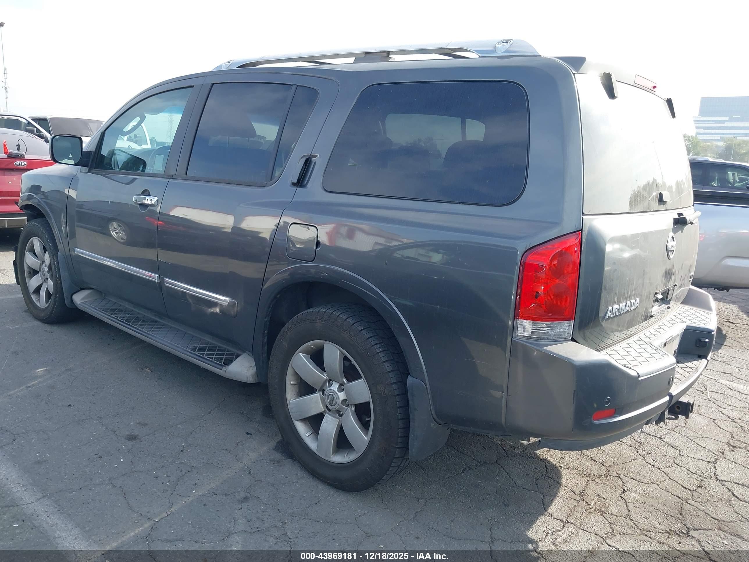 NISSAN ARMADA image 3