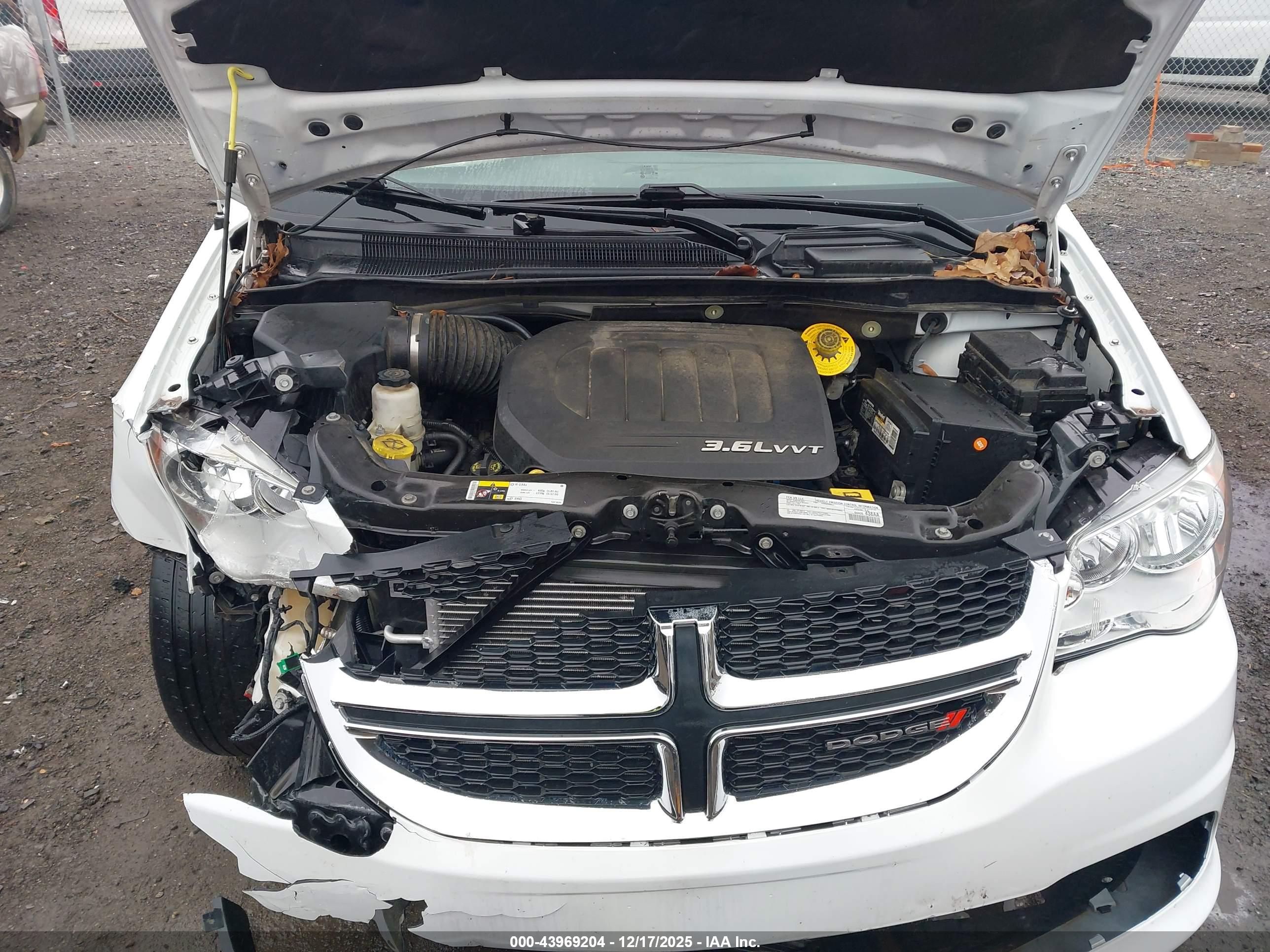 DODGE GRAND image 10