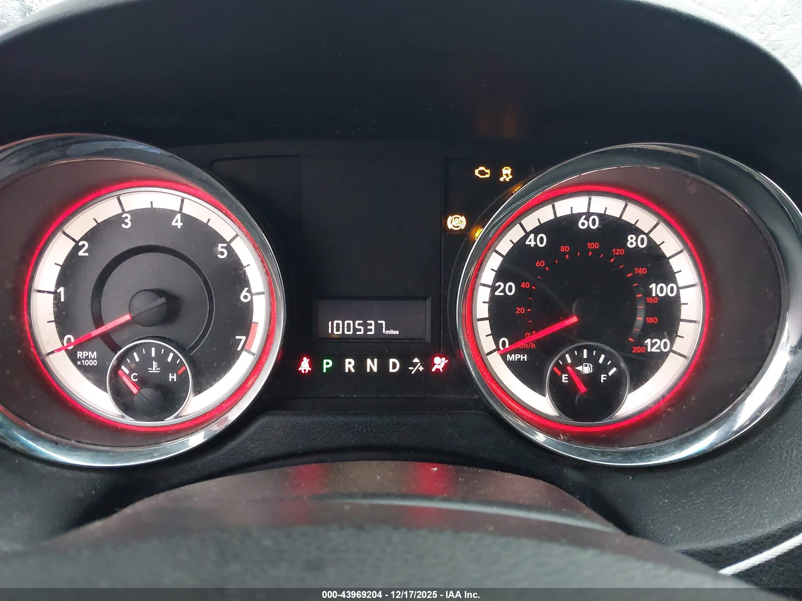 DODGE GRAND image 7