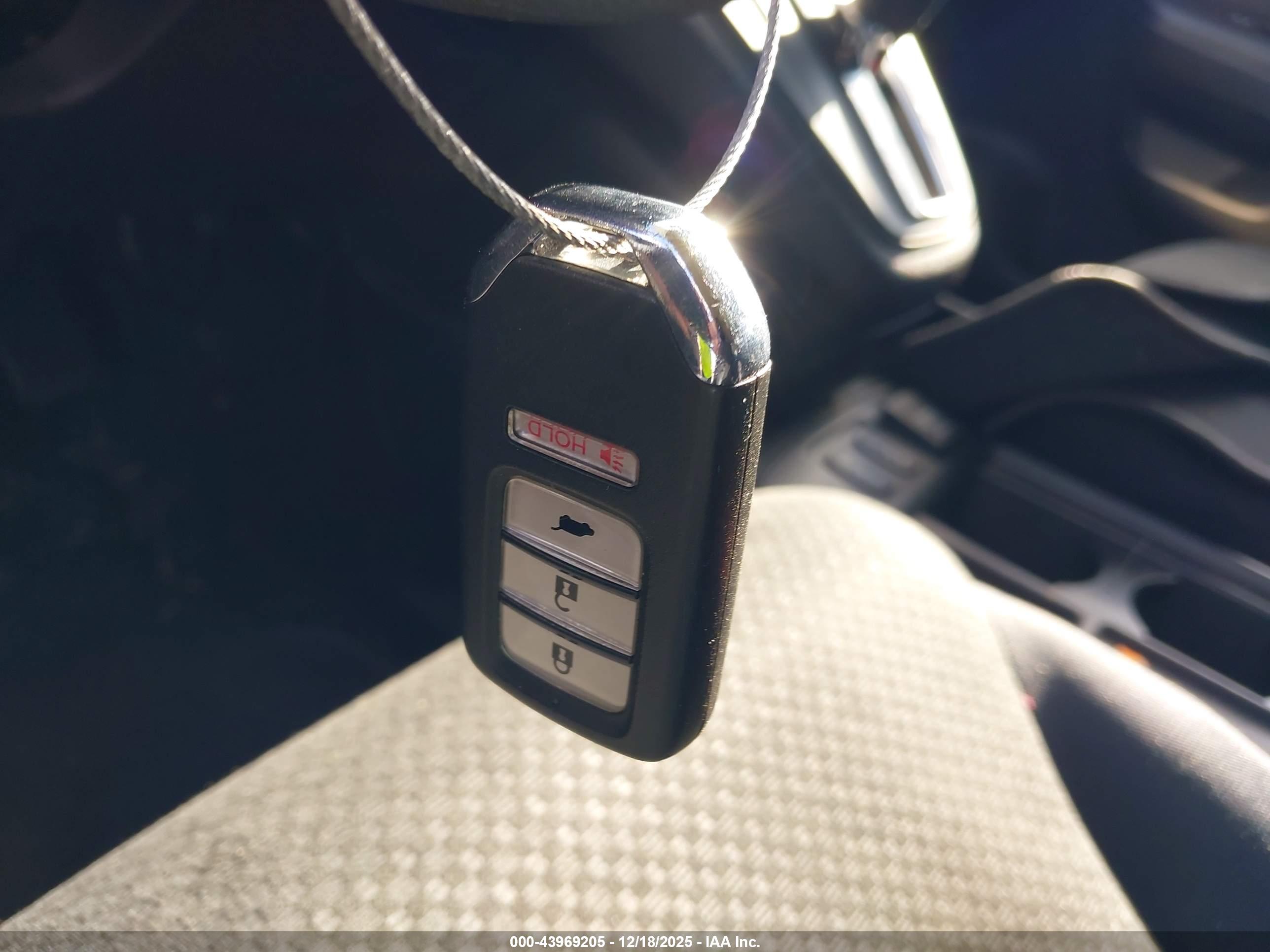 HONDA CR-V image 11