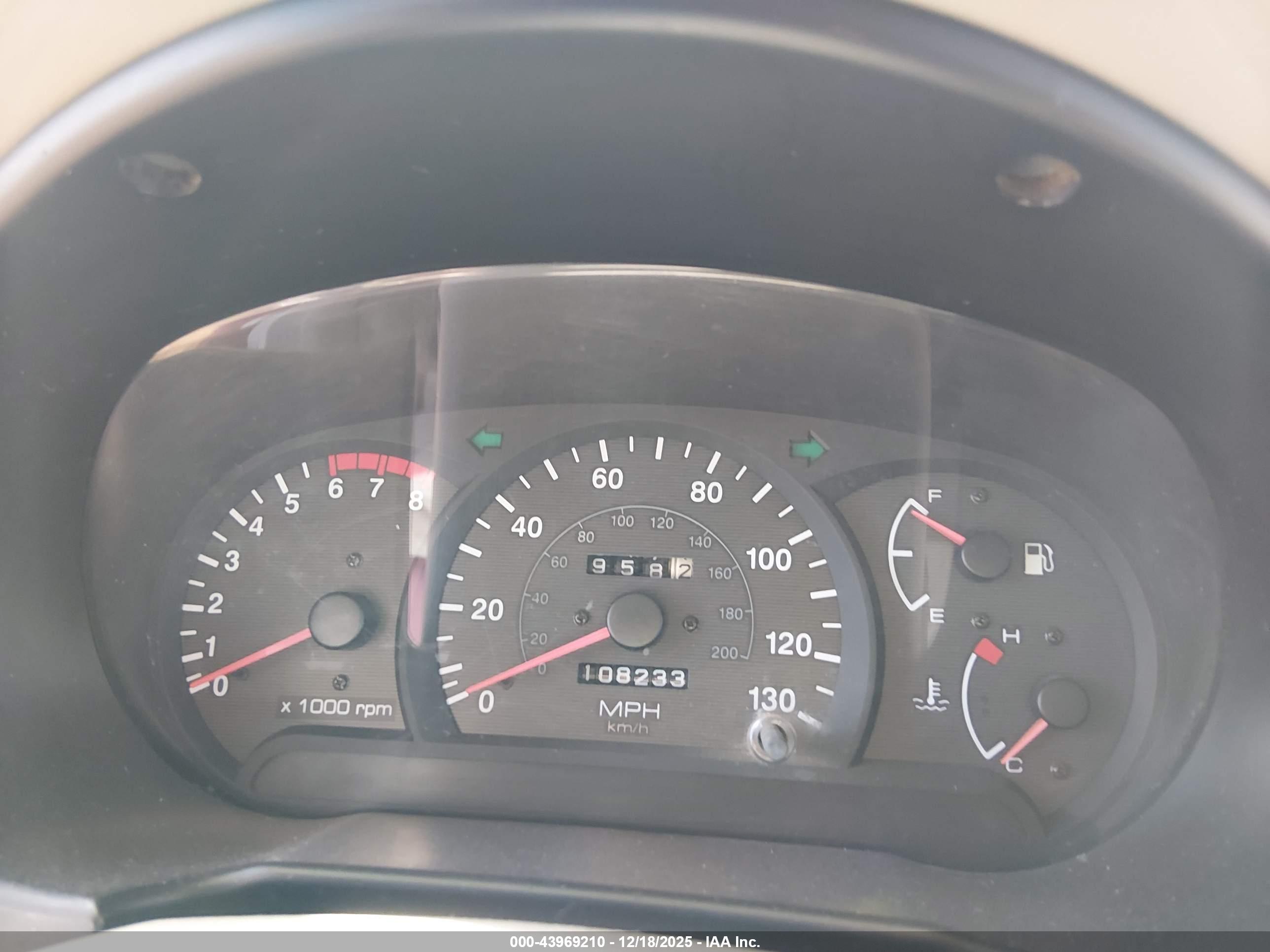 HYUNDAI ACCENT image 7