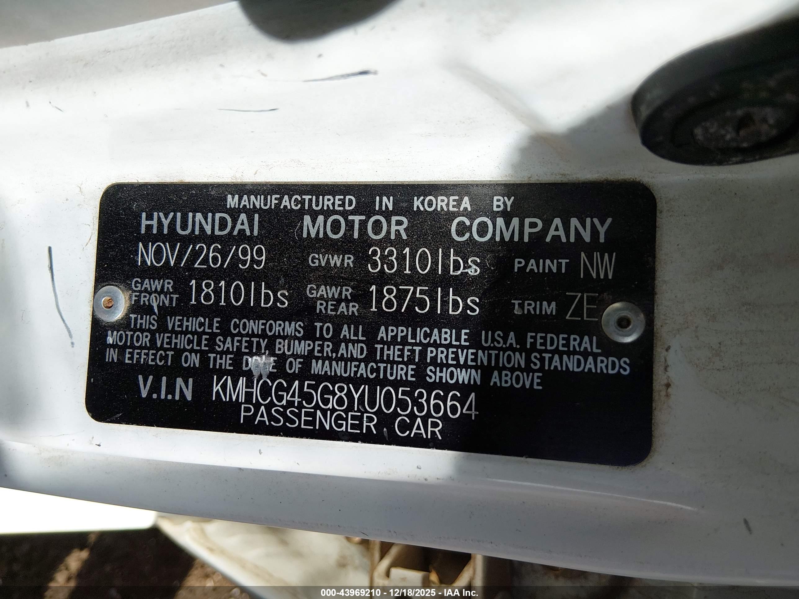 HYUNDAI ACCENT image 9