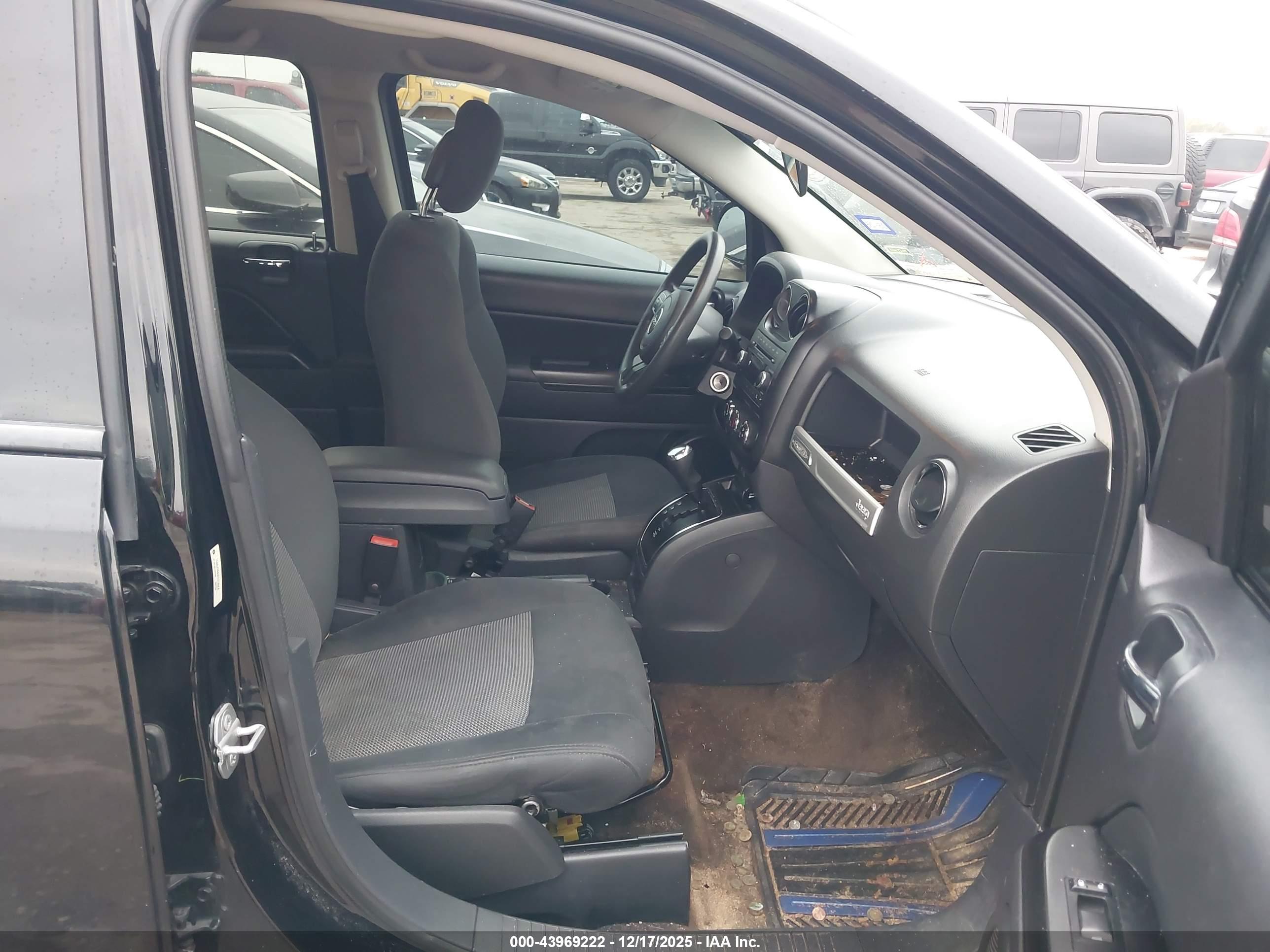JEEP COMPASS image 5