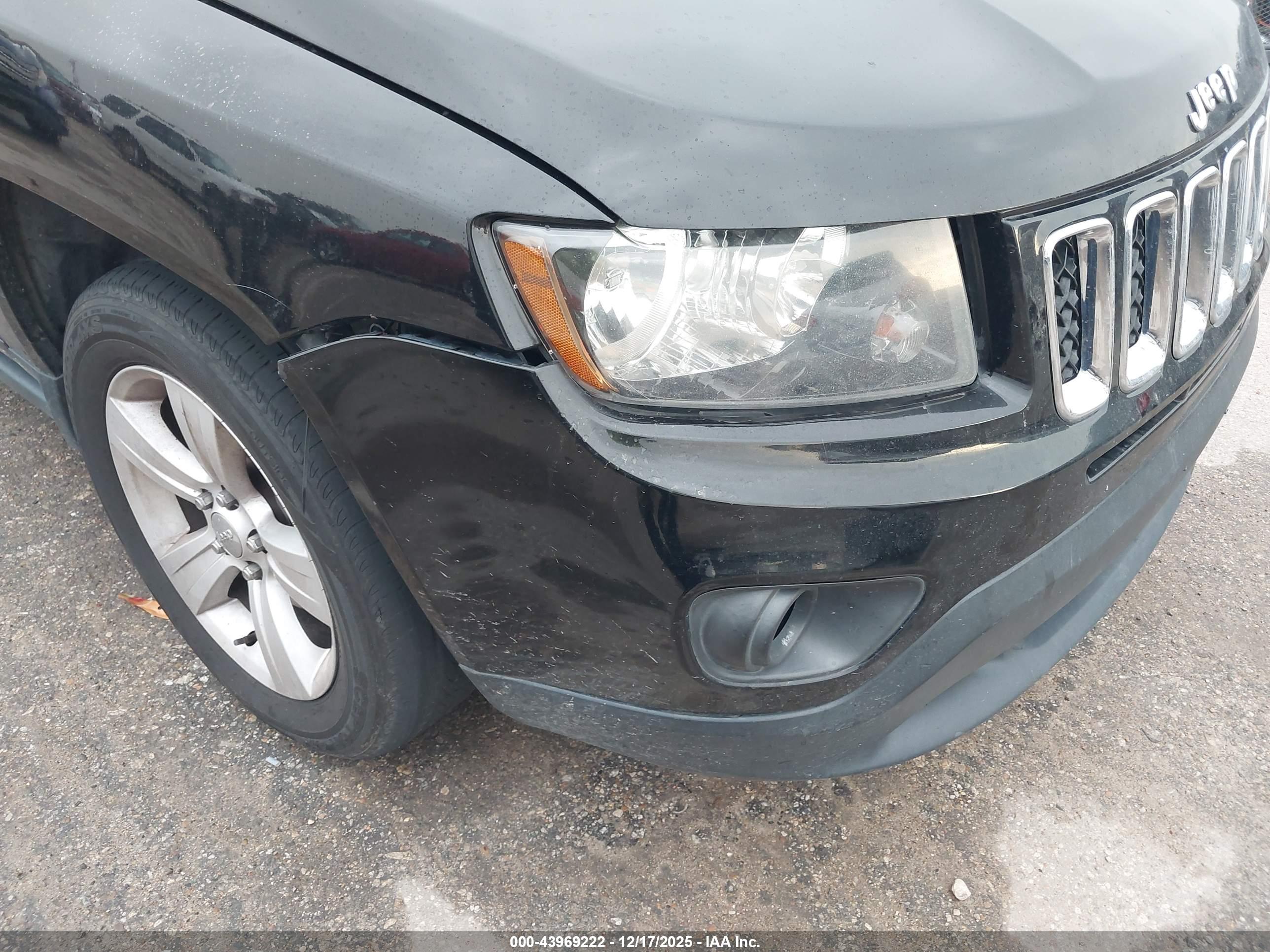 JEEP COMPASS image 6