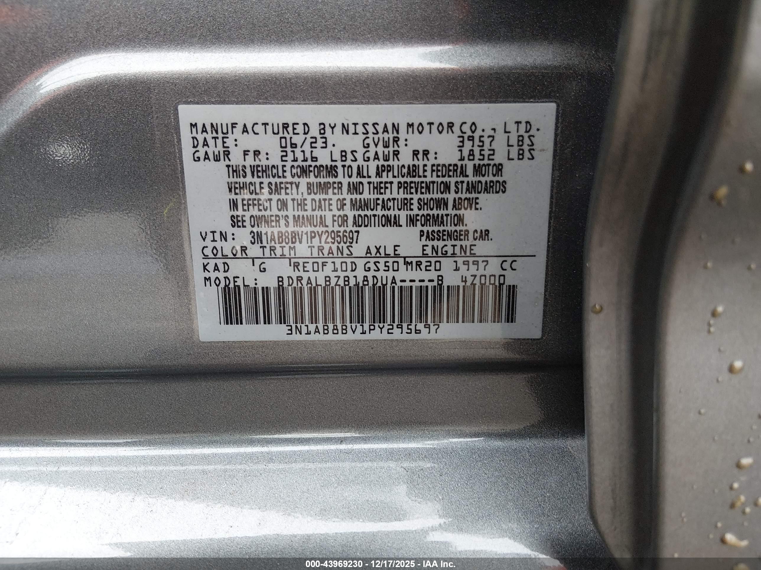 NISSAN SENTRA image 9