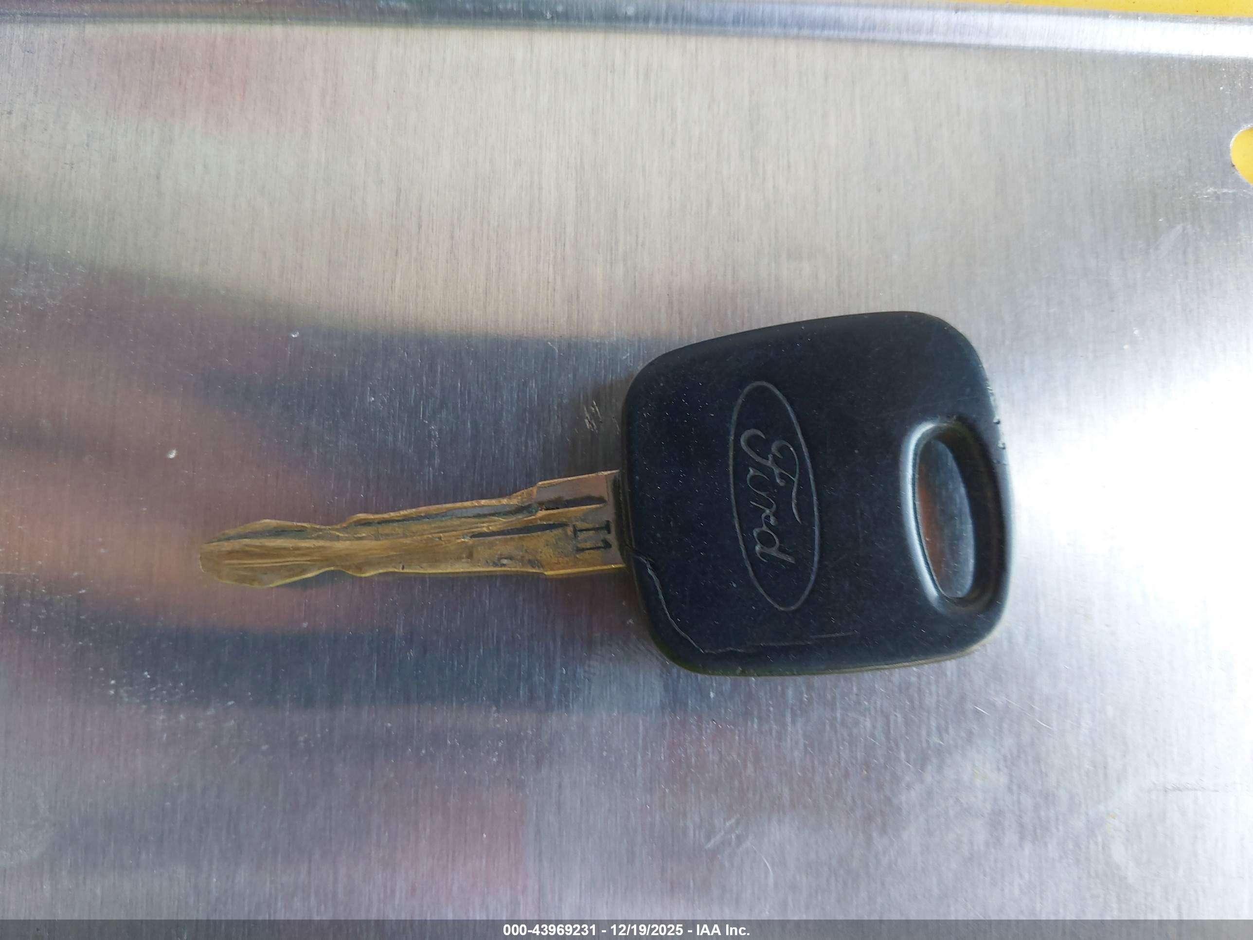 FORD FOCUS image 11