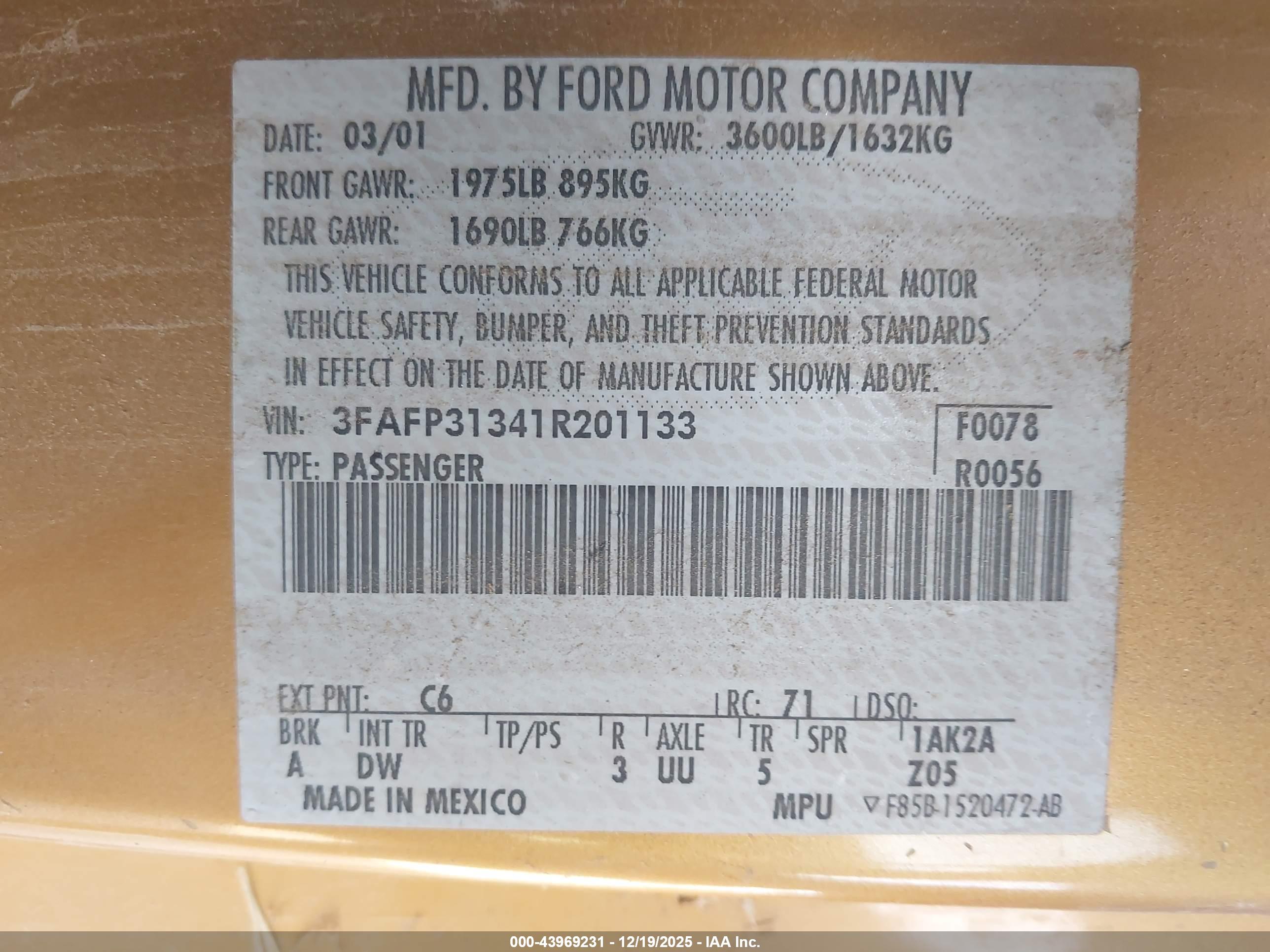 FORD FOCUS image 9