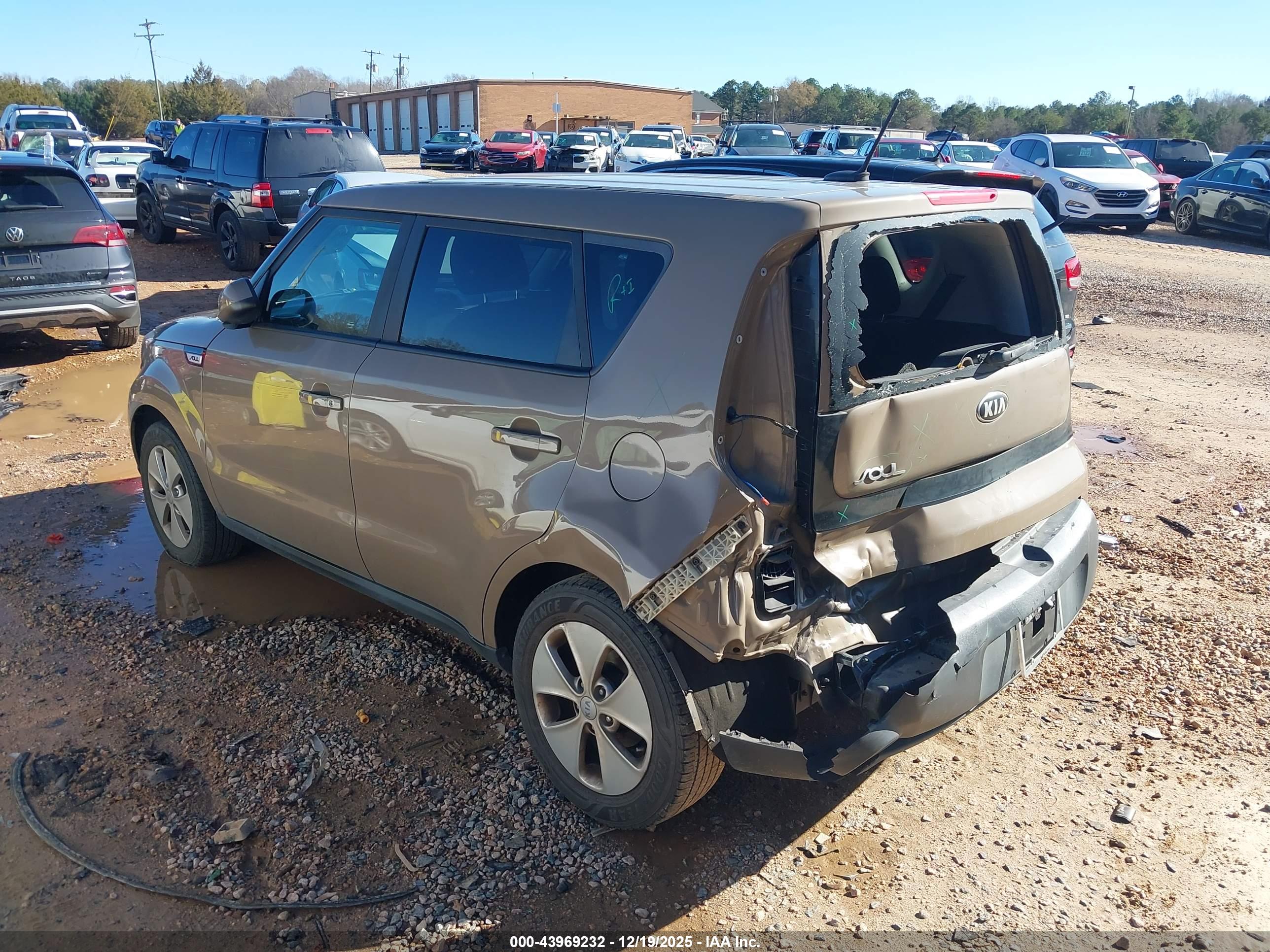 KIA SOUL image 3