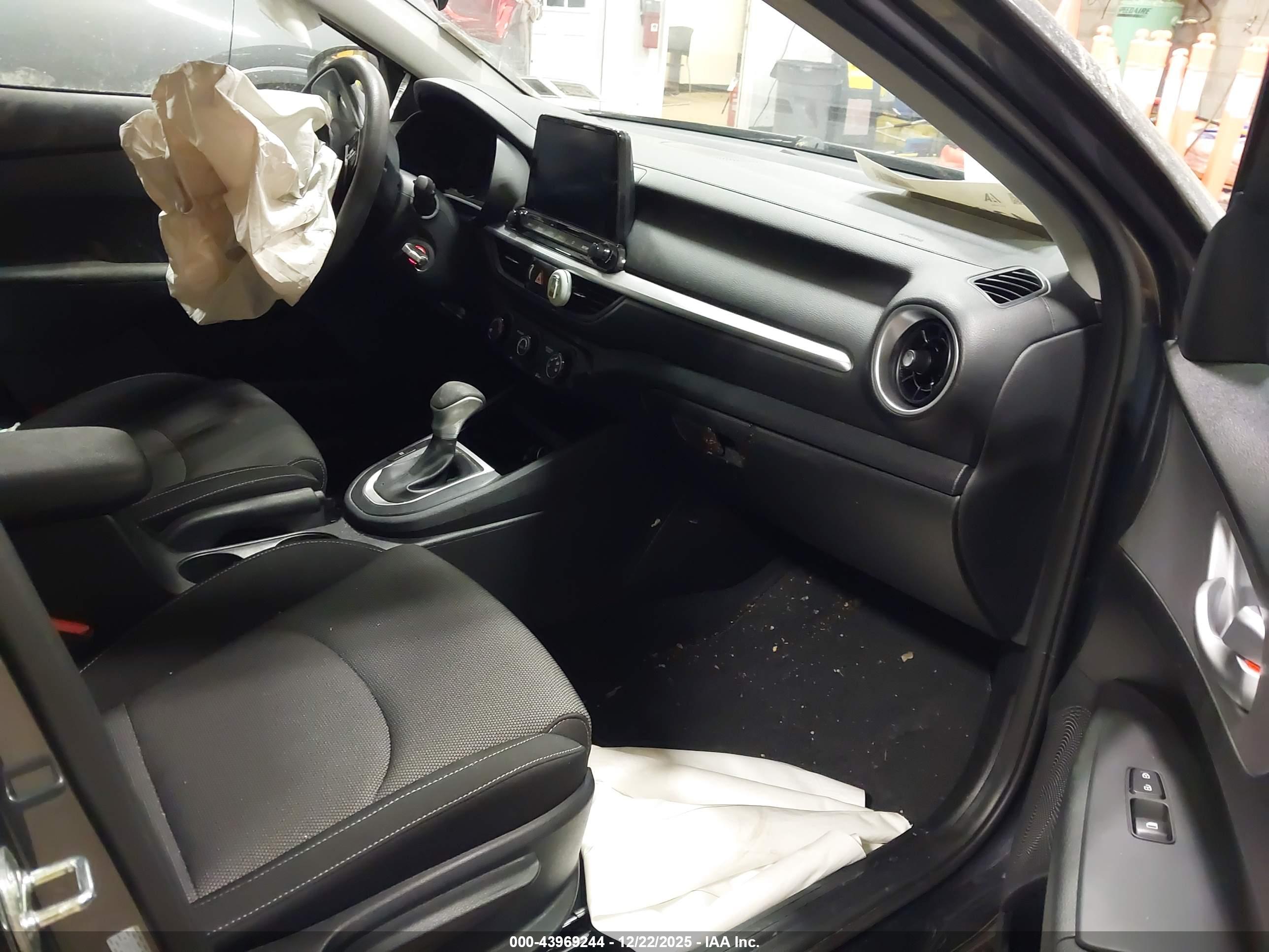 KIA FORTE image 5