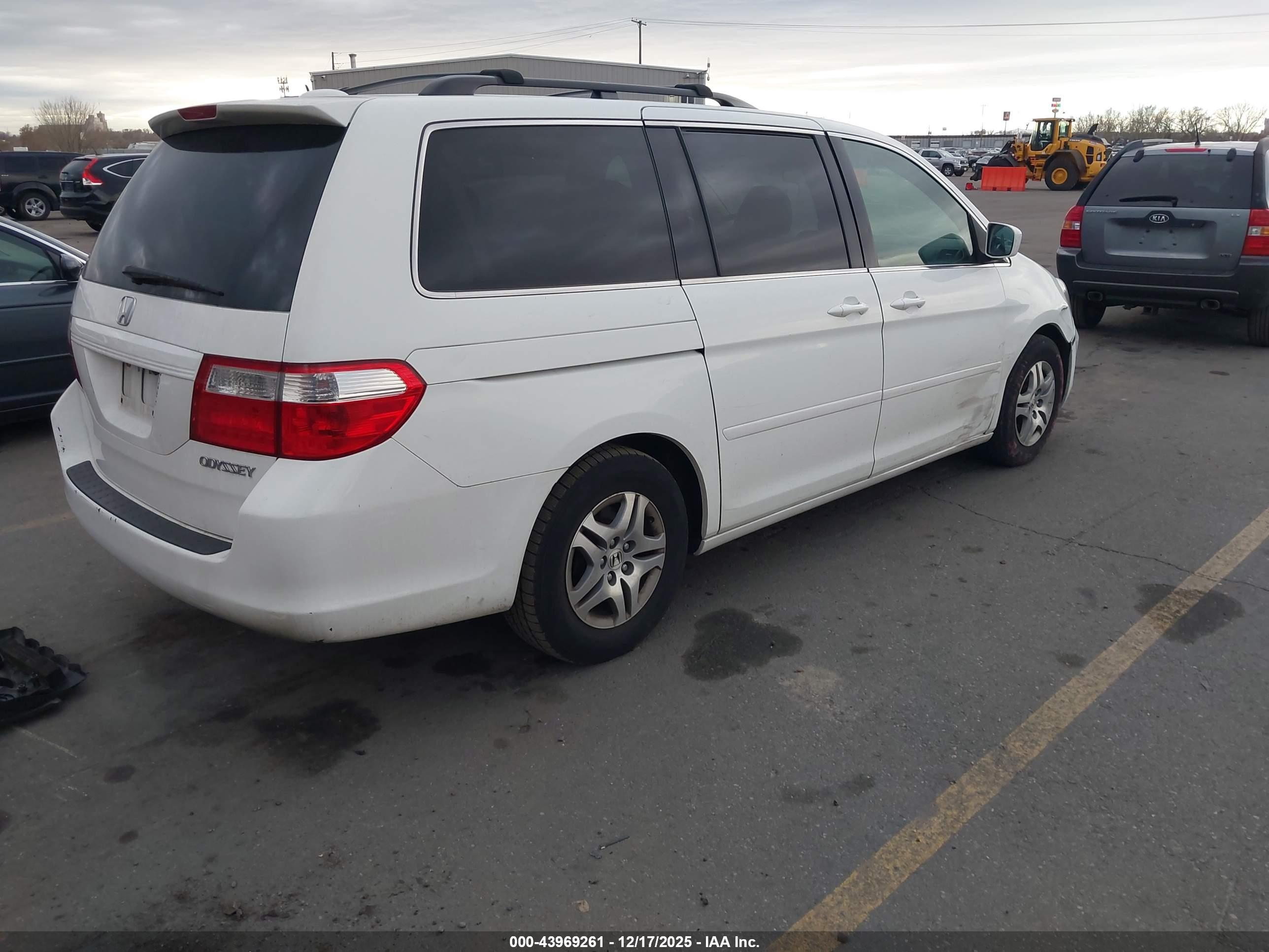 HONDA ODYSSEY image 4