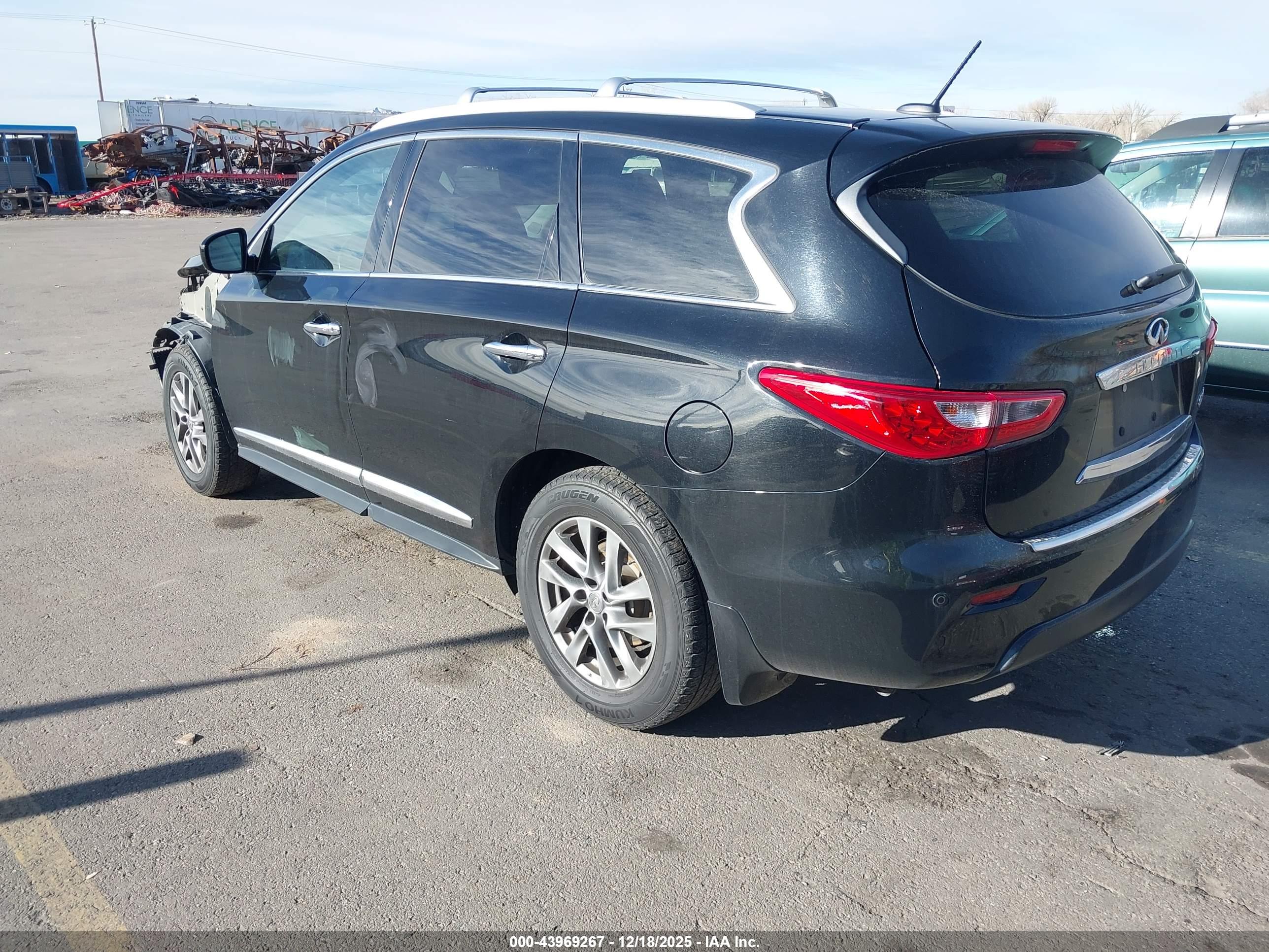 INFINITI QX60 image 3