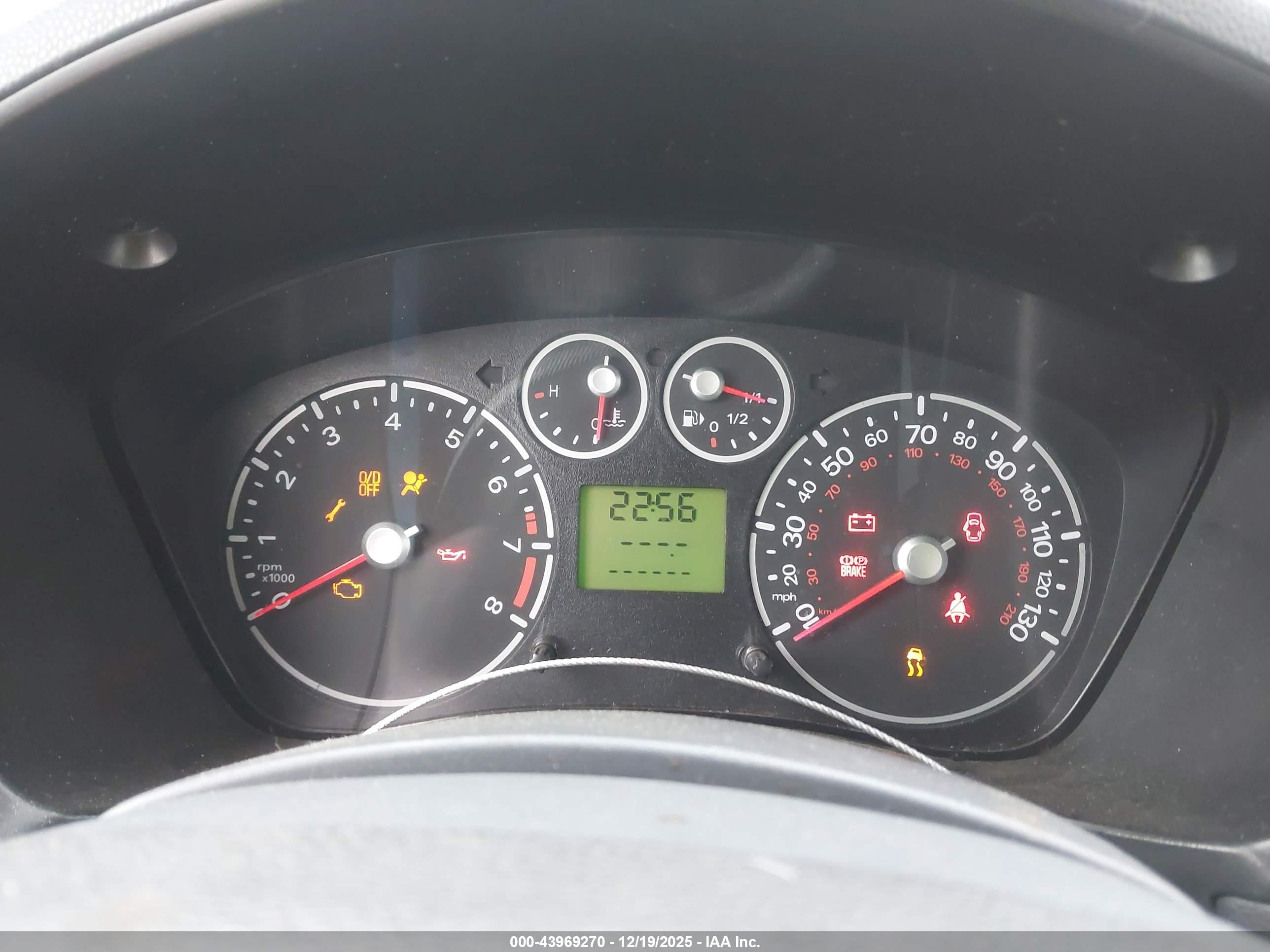 FORD TRANSIT image 7