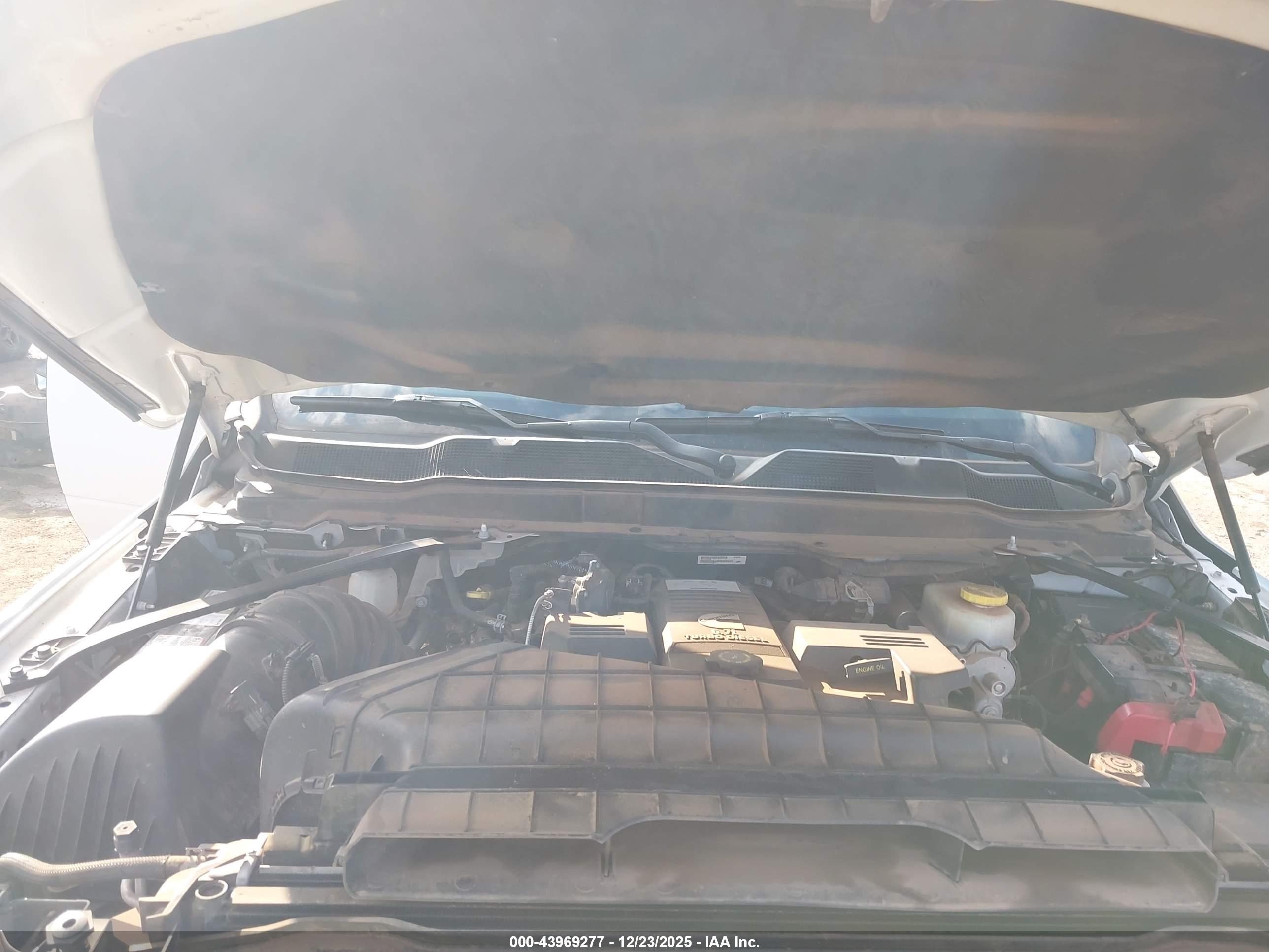 RAM 3500 image 10