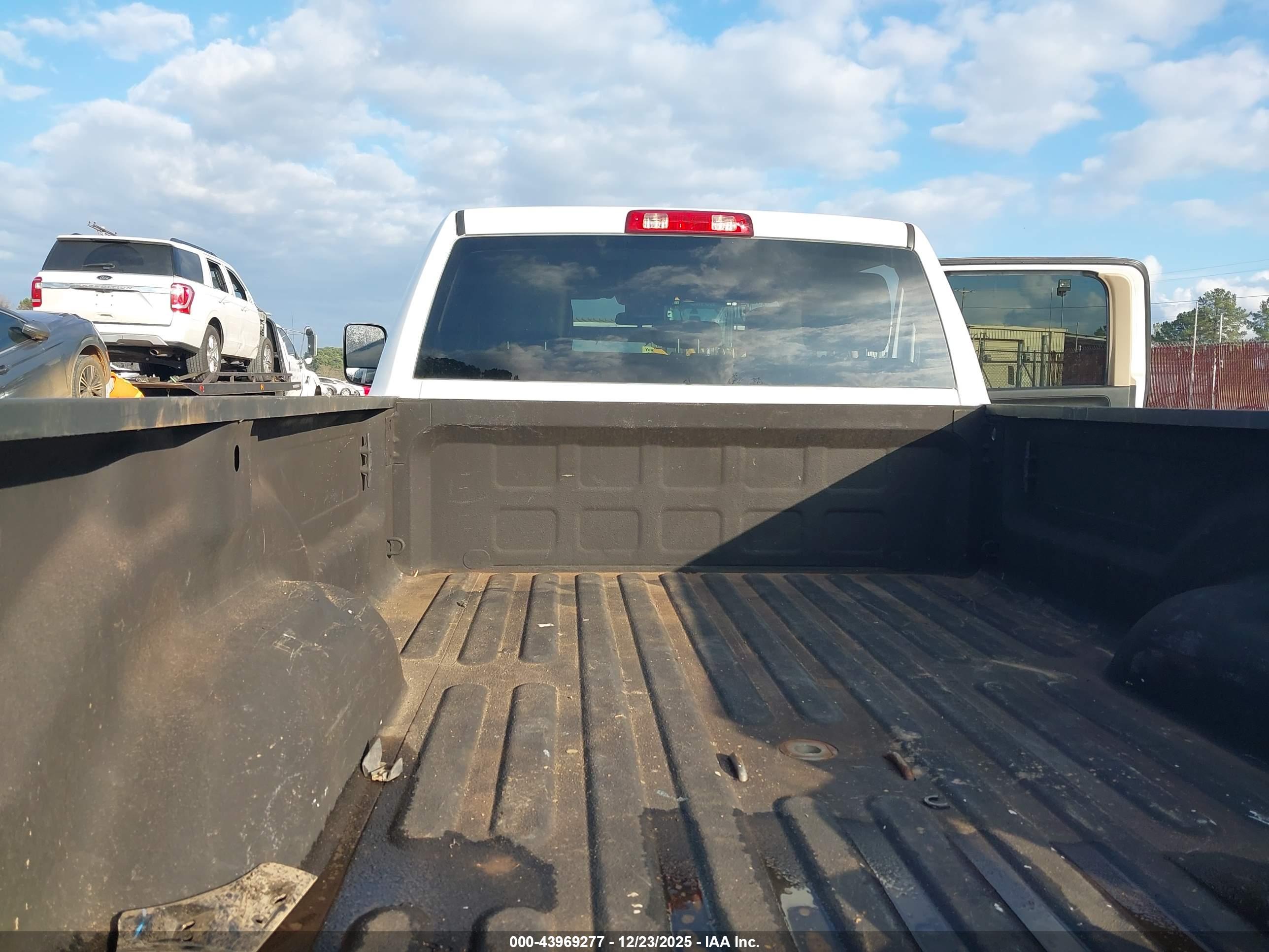 RAM 3500 image 7